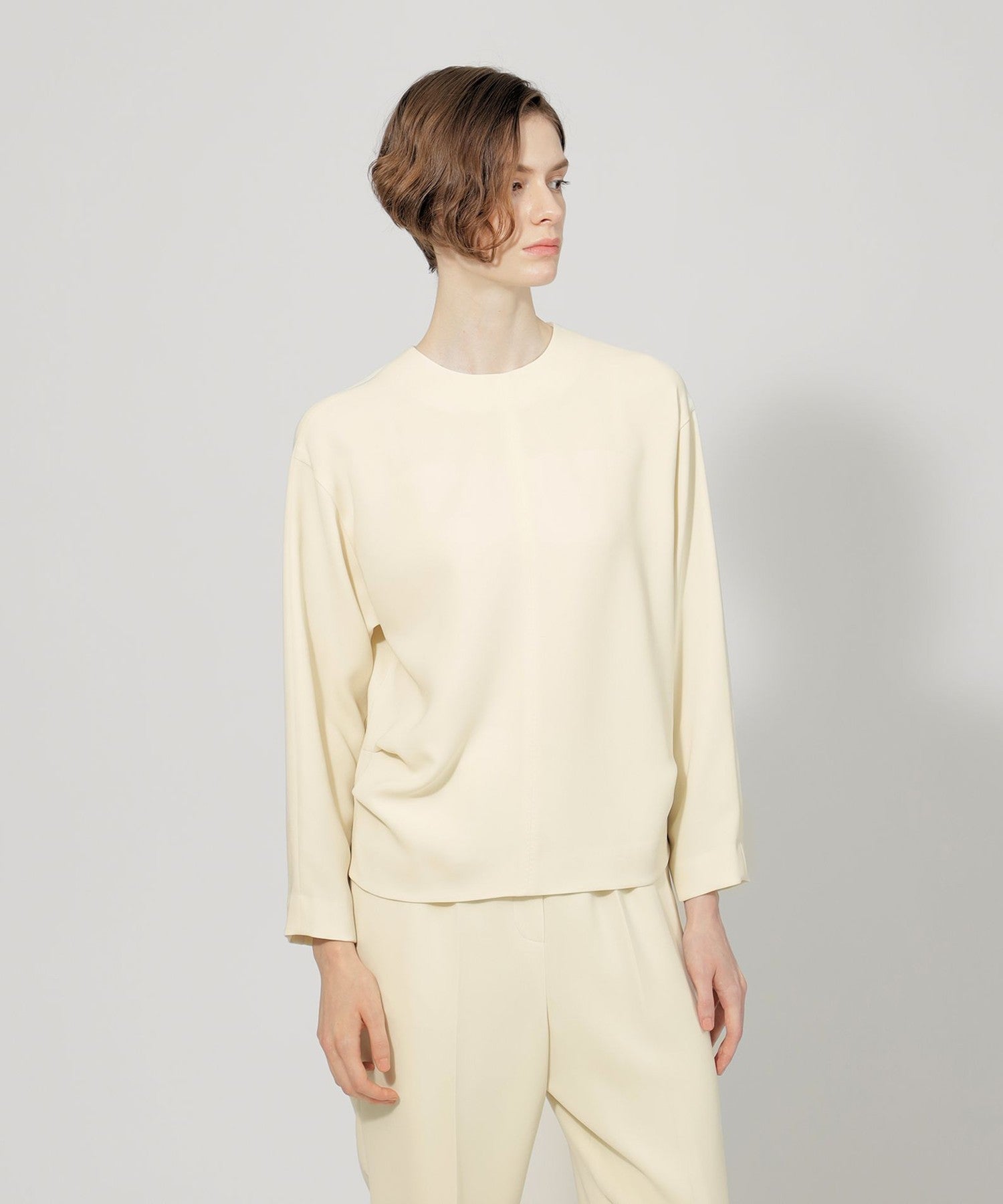 2321-M5M1042802__,02,モデル身長175cm 着用サイズ：40