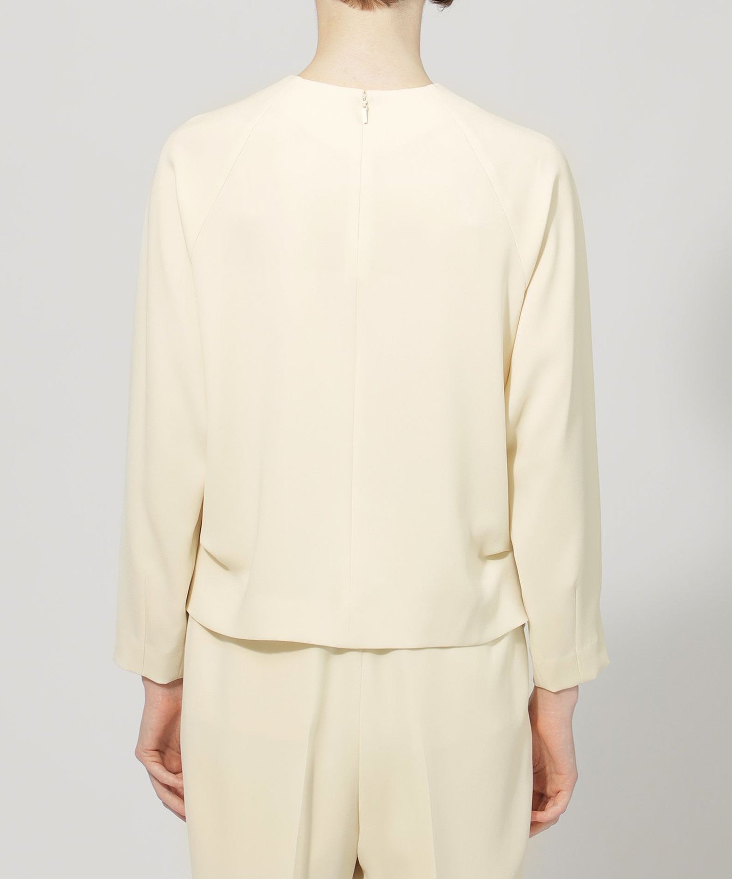 2321-M5M1042802__L,02,