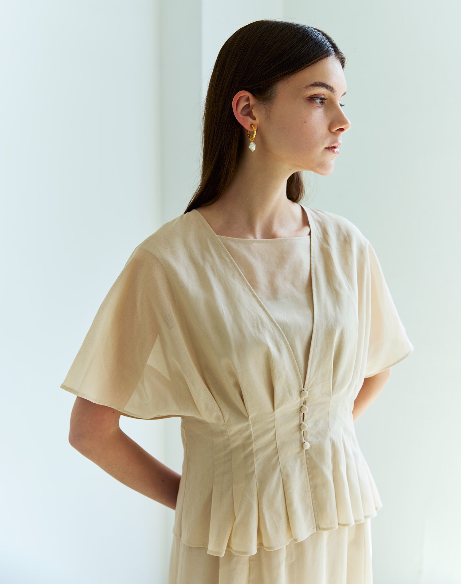 2321-M5M2555240__,40,