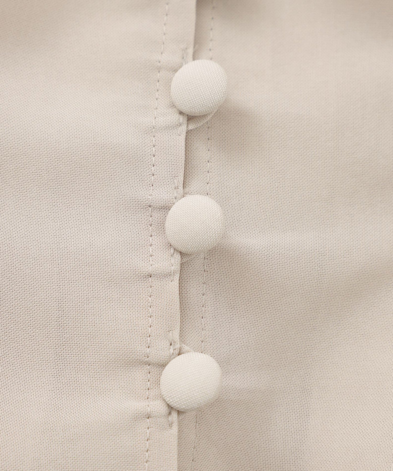 2321-M5M2555240__O,40,