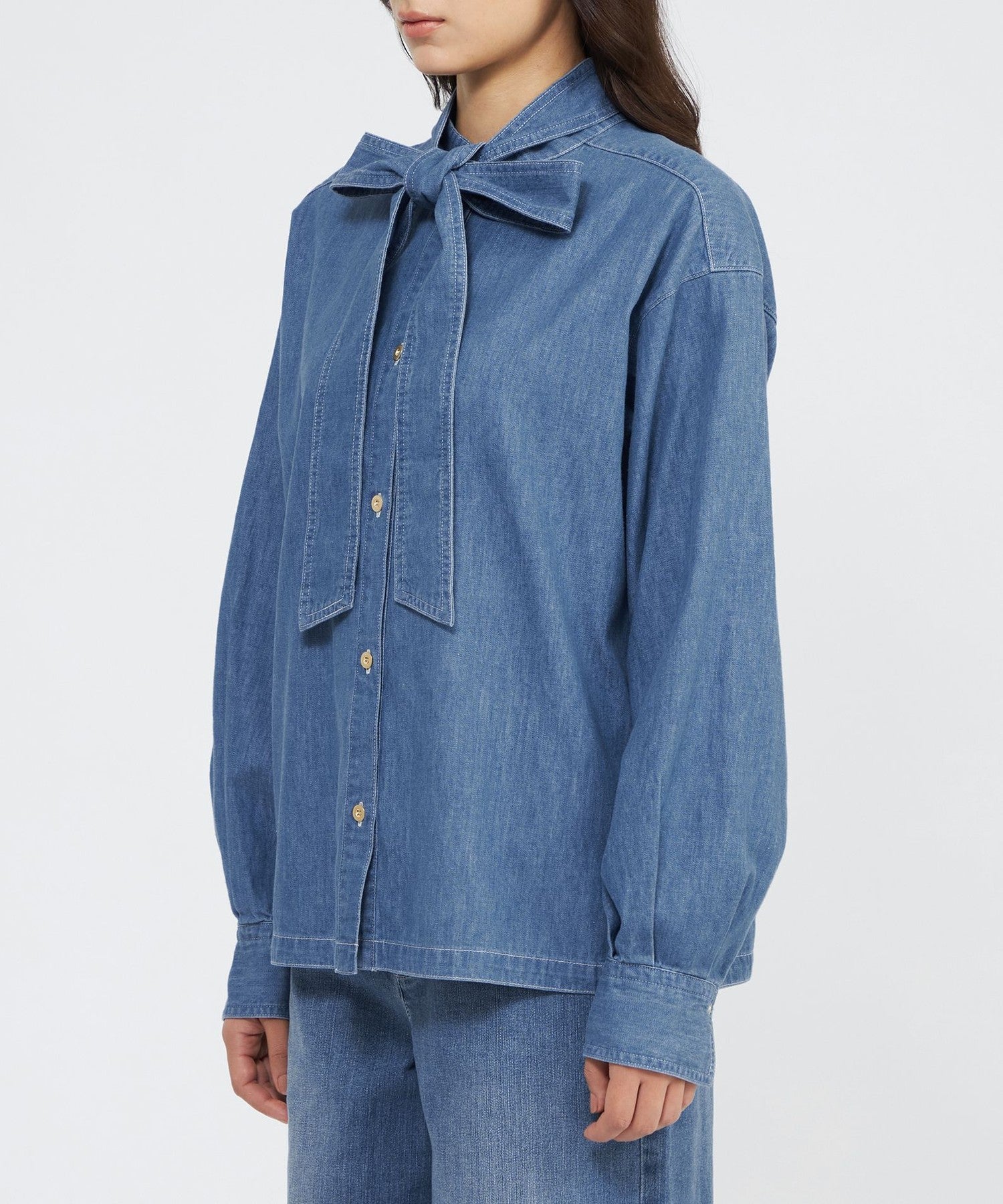 2321-M5M3866324__L,24,