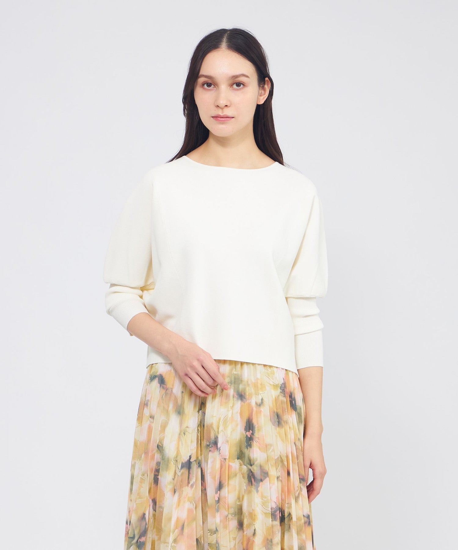 2321-M5N0170602__,02,モデル身長168cm 着用サイズ：40