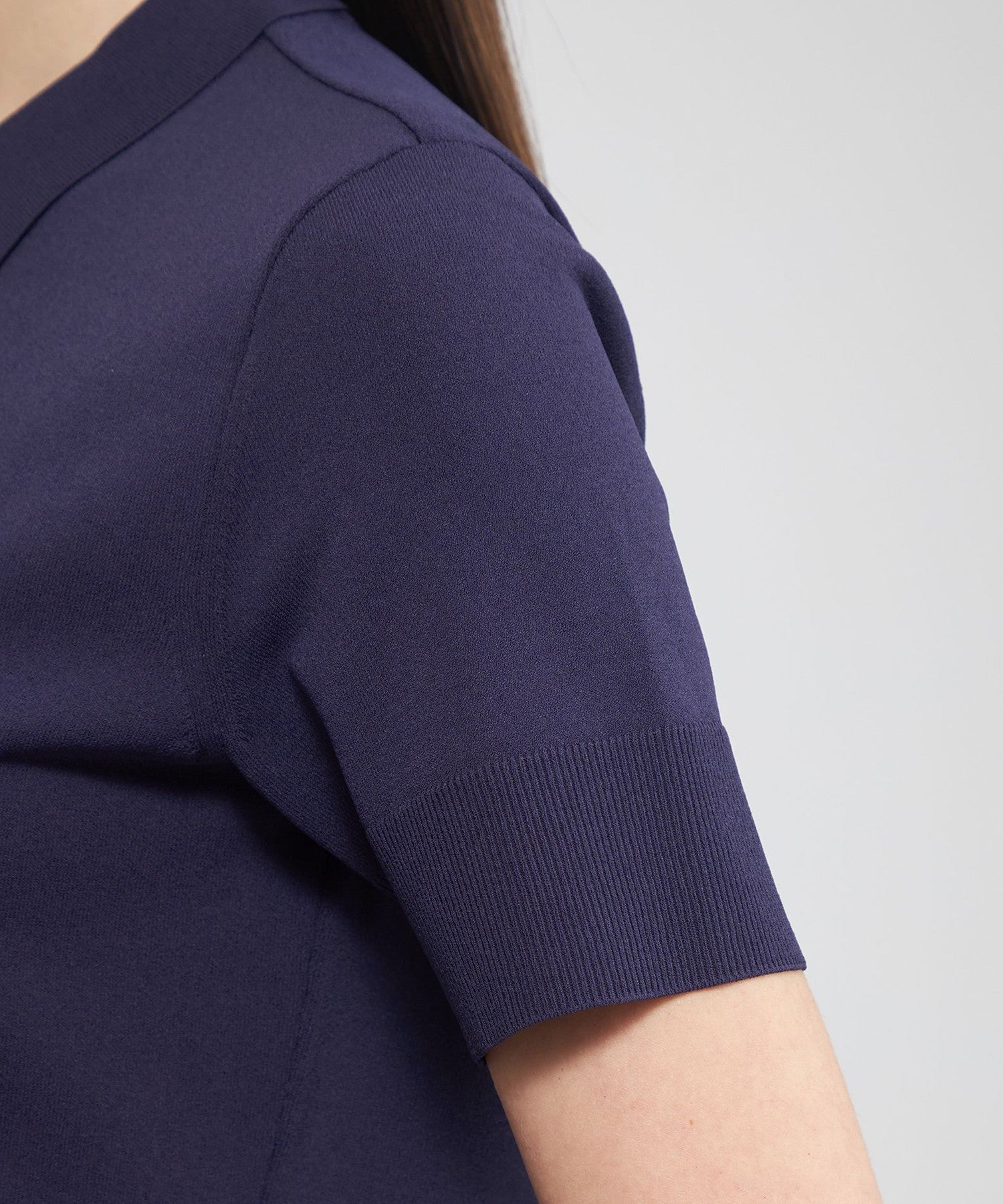 2321-M5N3355325__N,25,