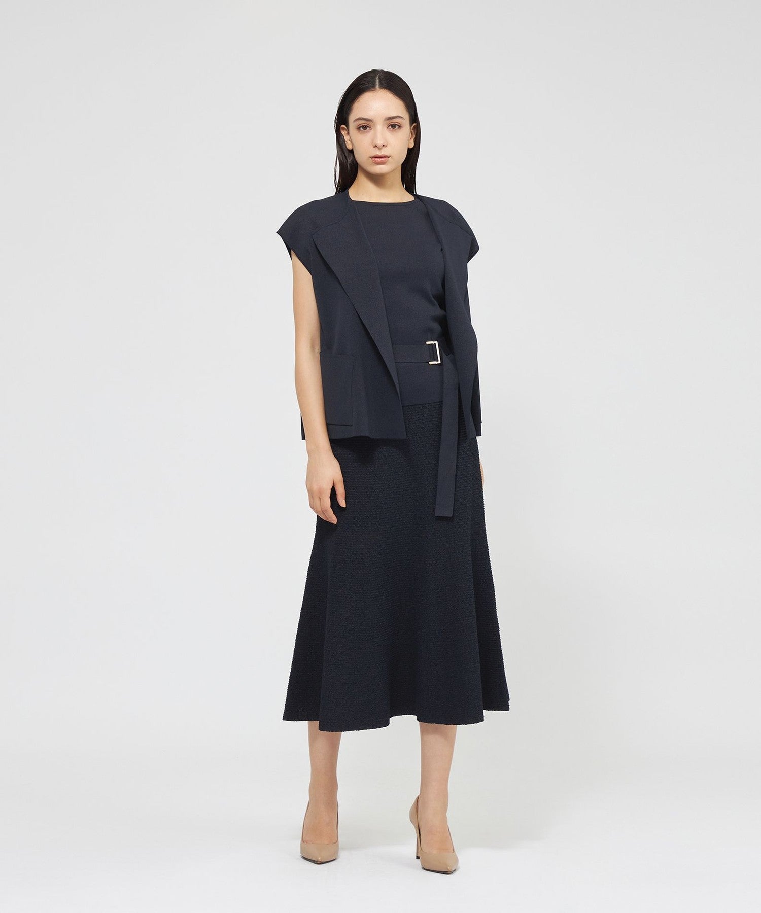 2321-M5N3655728__I,28,