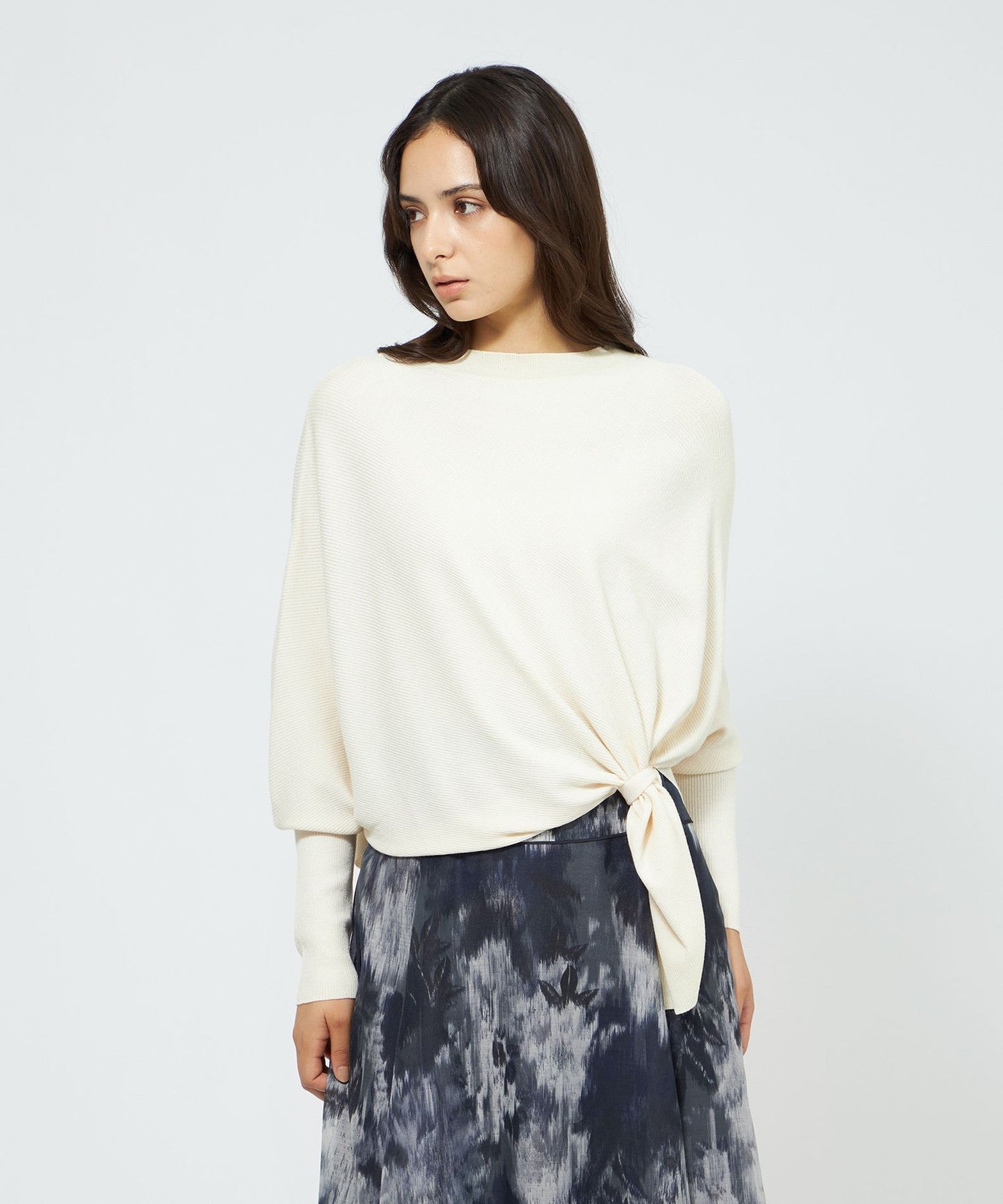 2321-M5N4065202__,02,モデル身長170cm 着用サイズ：40