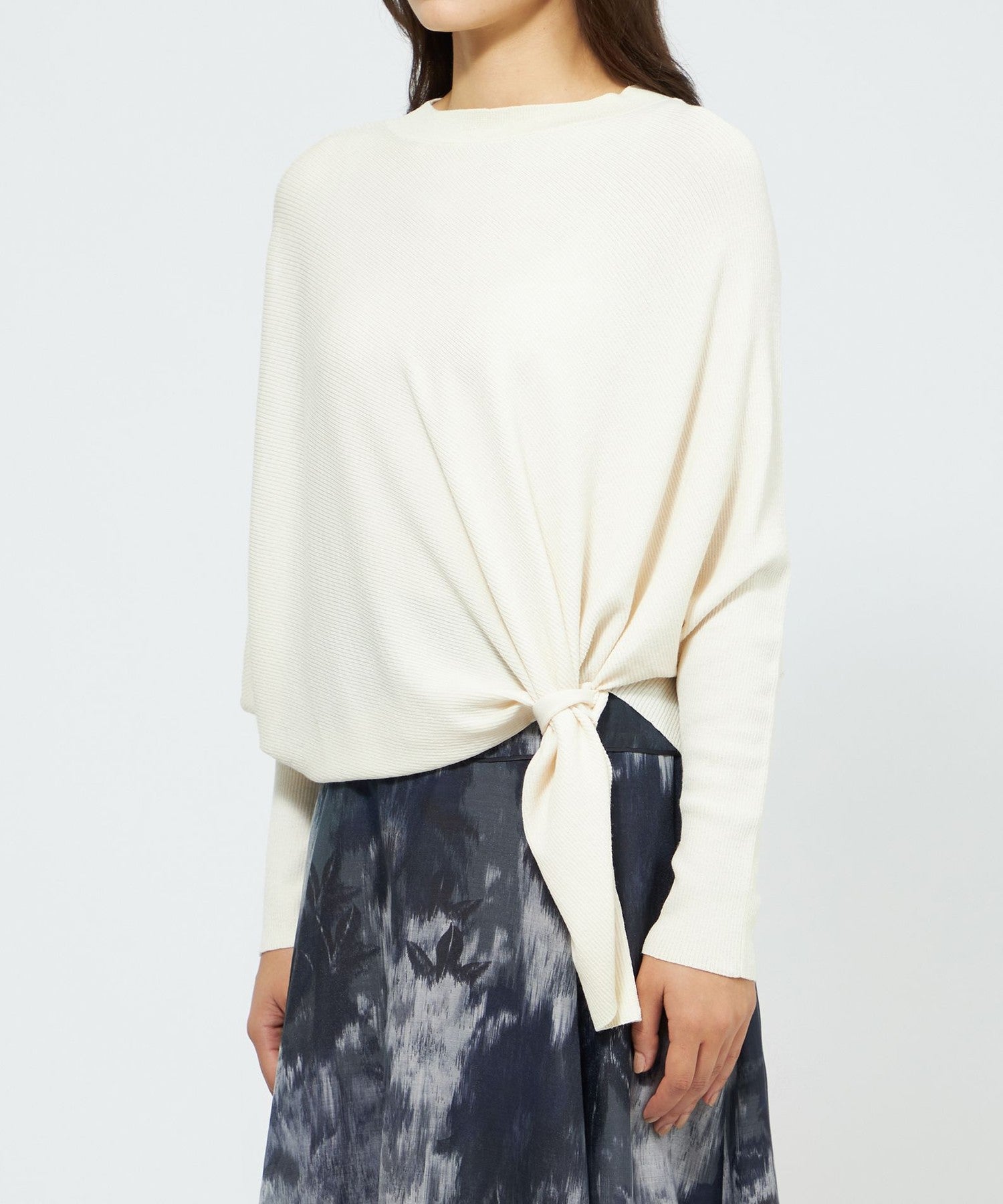 2321-M5N4065202__M,02,