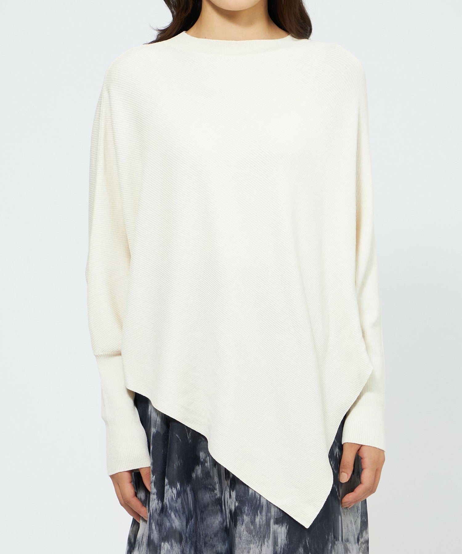 2321-M5N4065202__O,02,