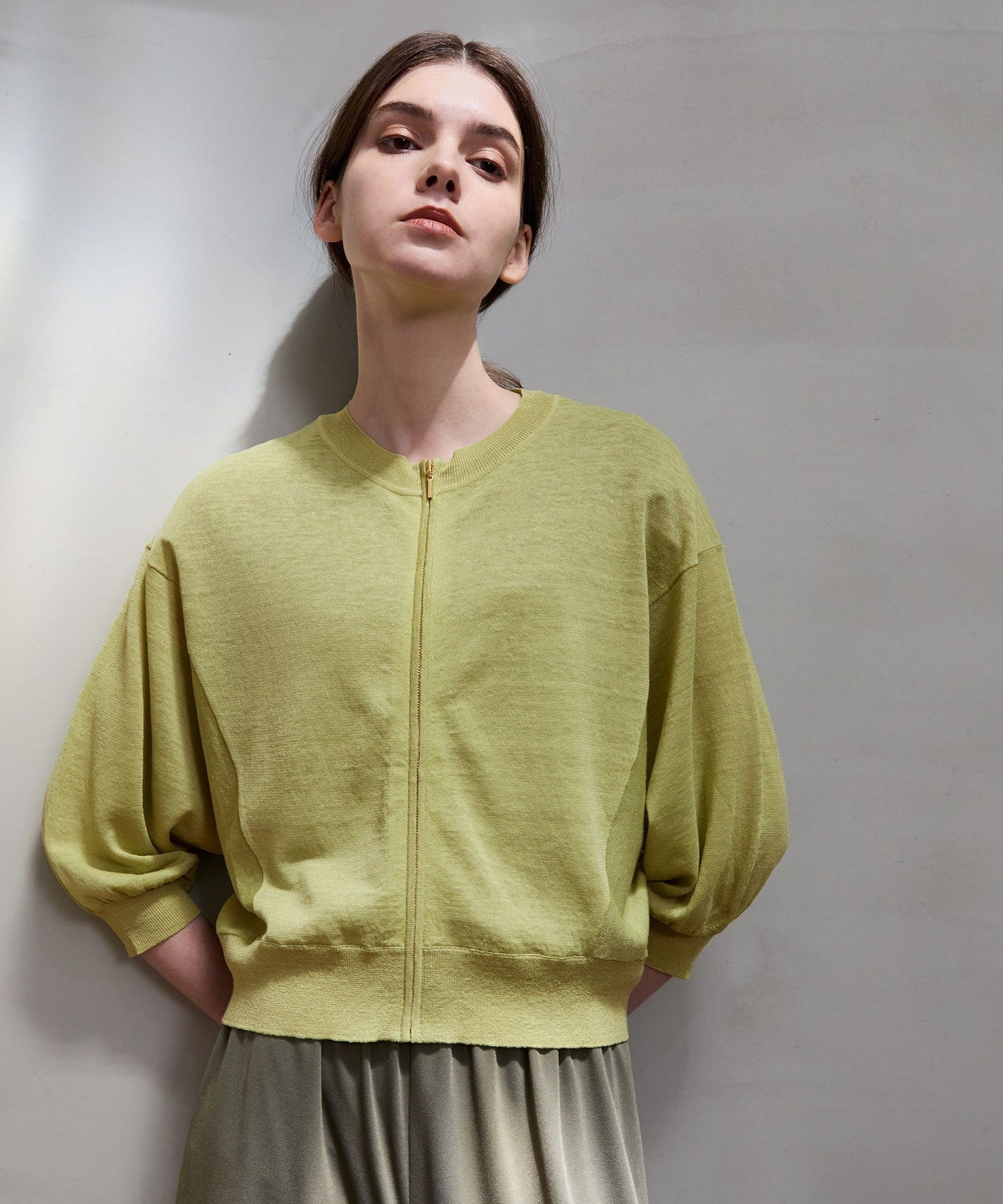 2321-M5N4157070__,70,