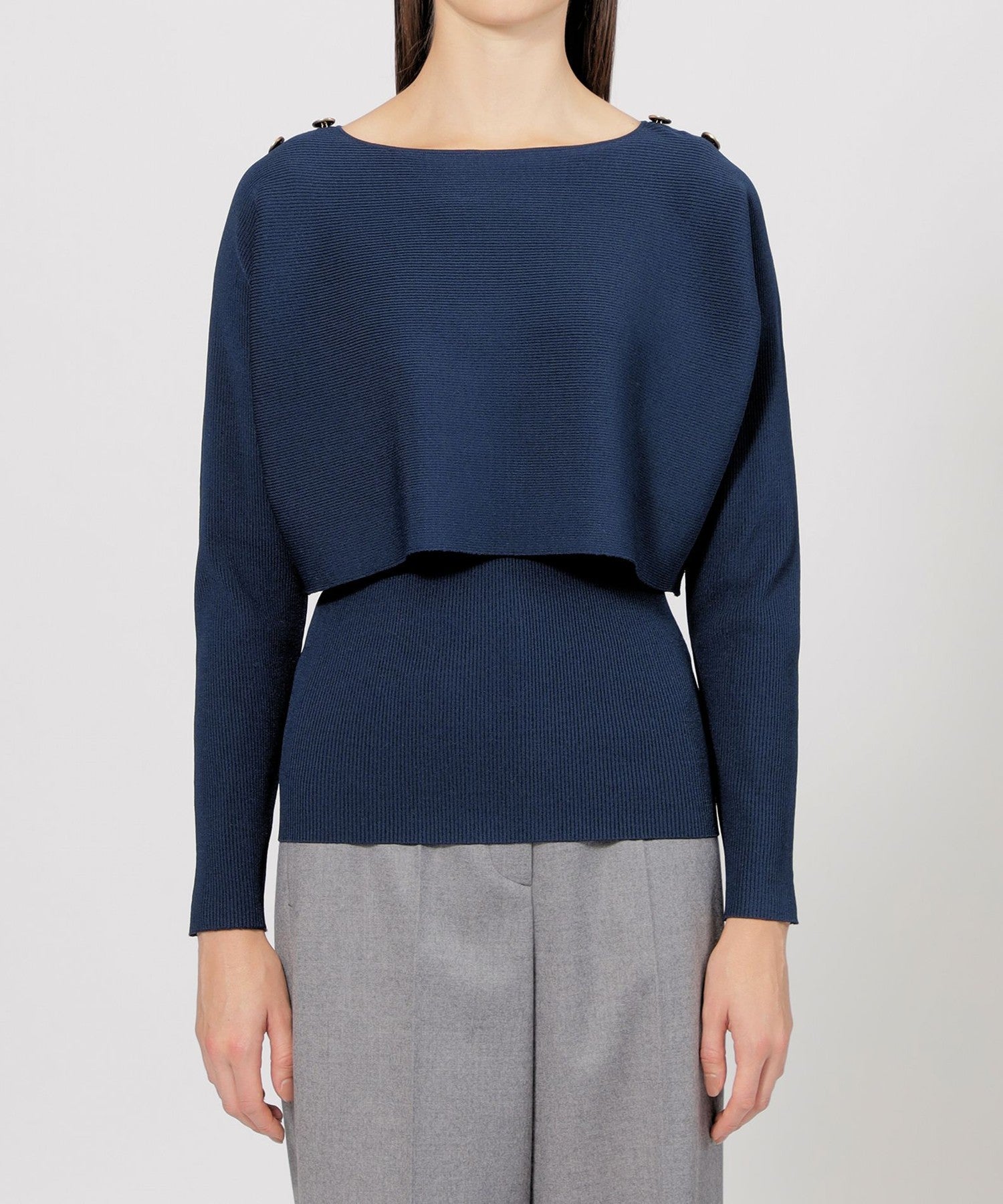 2321-M5N4245428__L,28,