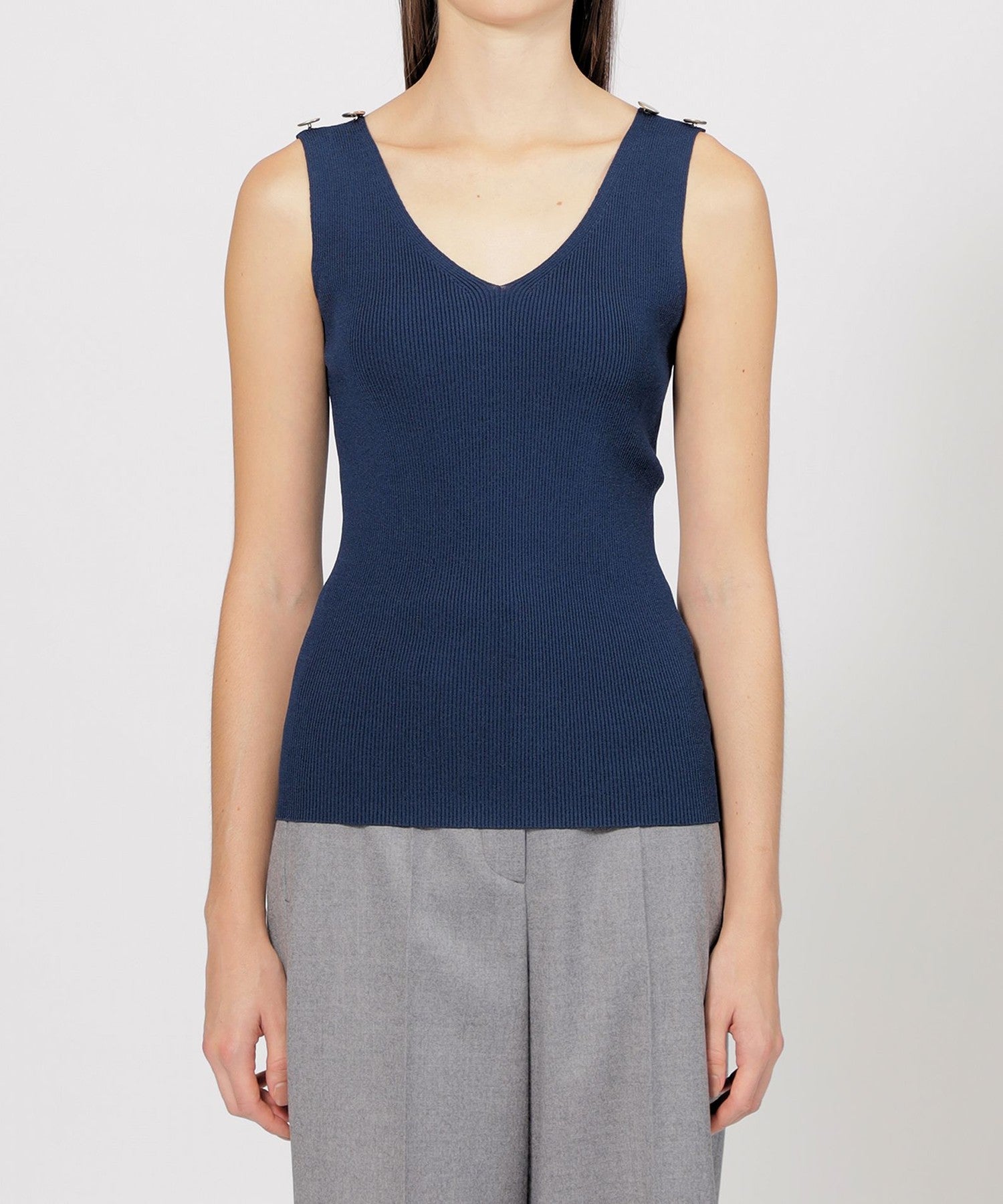 2321-M5N4245428__P,28,