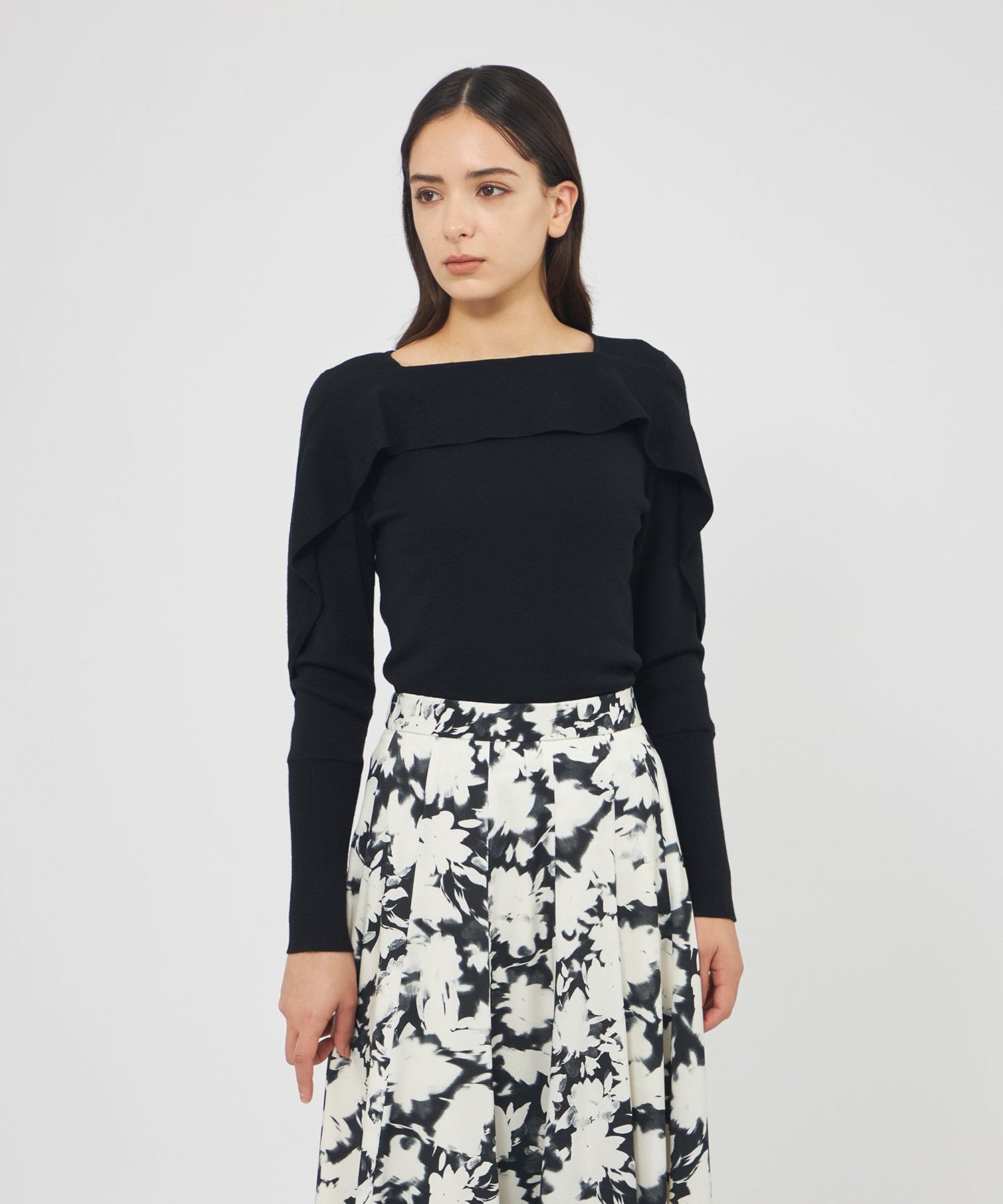 2321-M5N6261809__,09,モデル身長170cm 着用サイズ：40