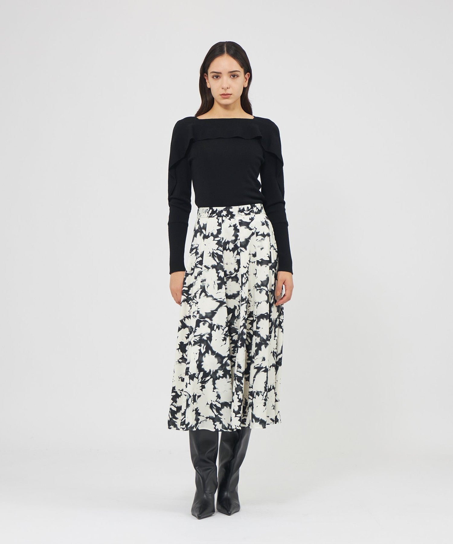 2321-M5N6261818__I,18,