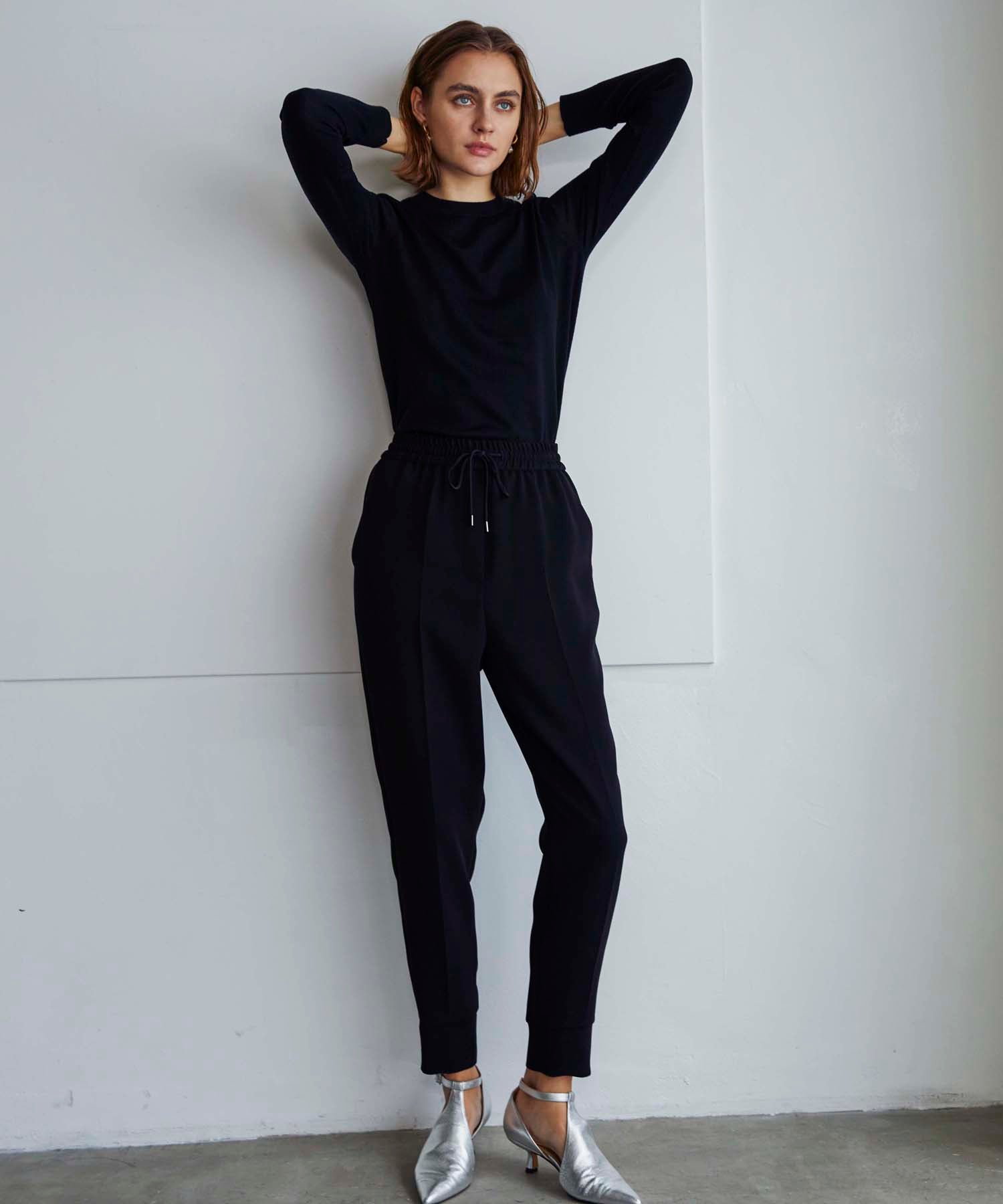 2321-M5R1042802__E,02,