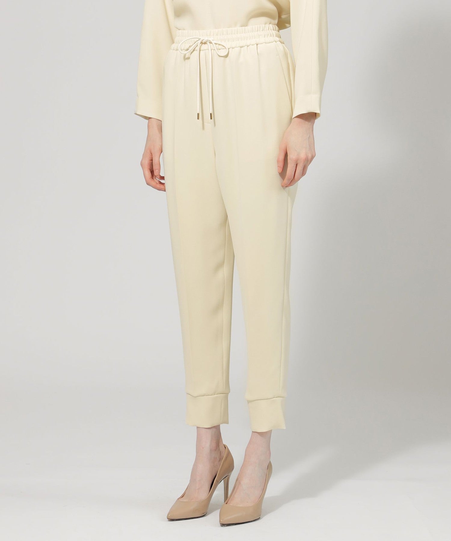 2321-M5R1042802__O,02,