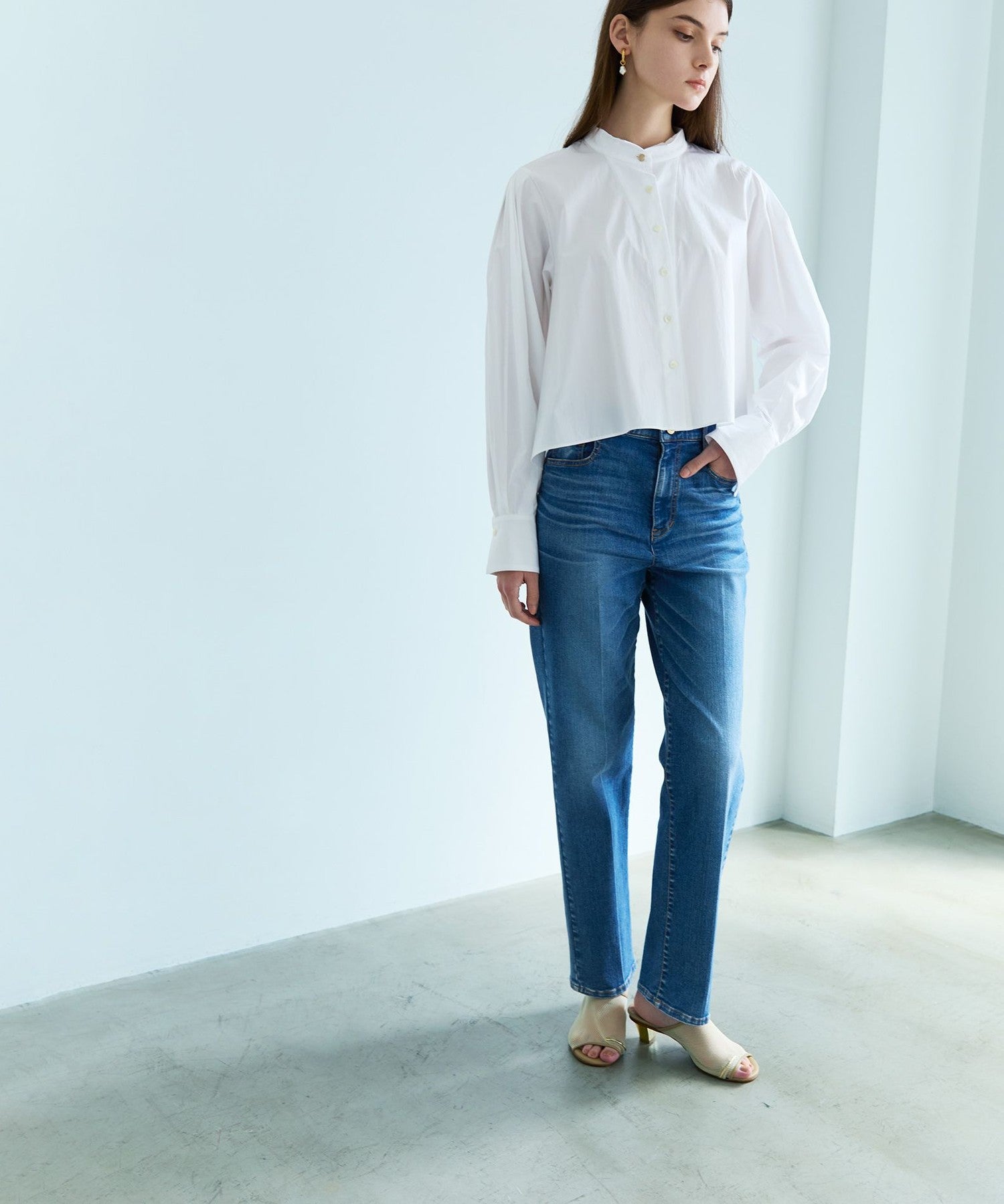 2321-M5R1352024__A,24,