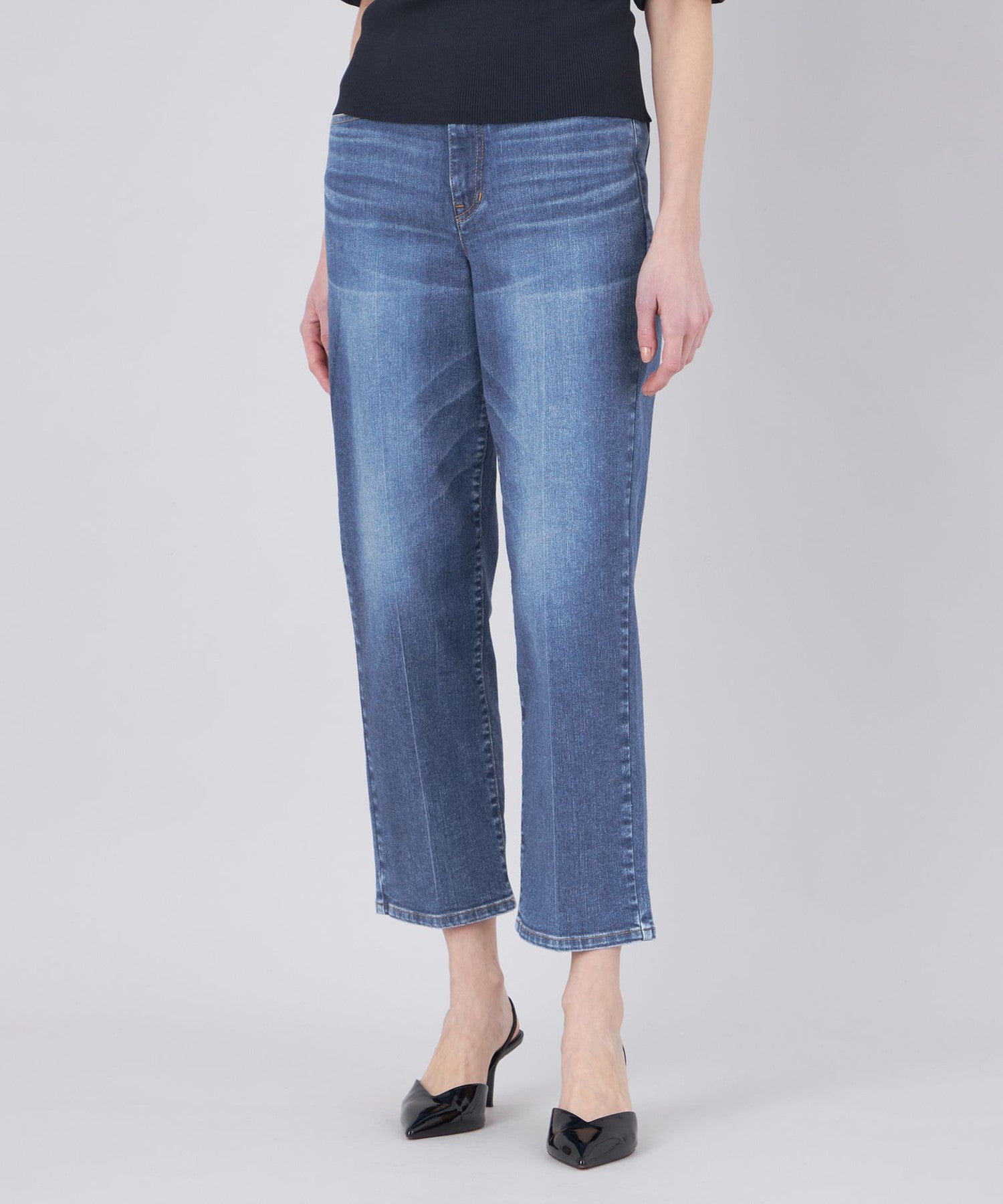 2321-M5R1352024__Q,24,