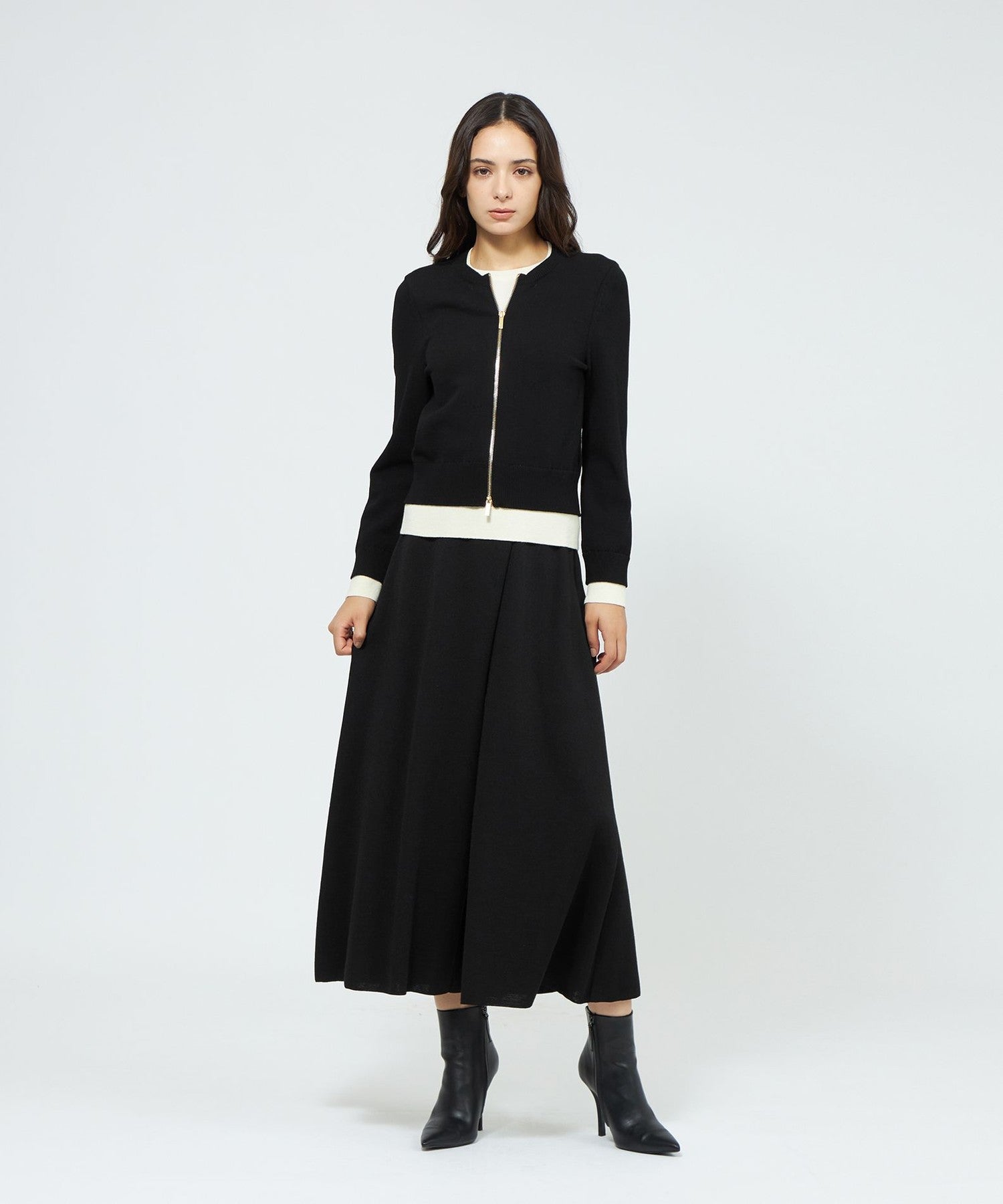 2321-M5R3765202__I,02,