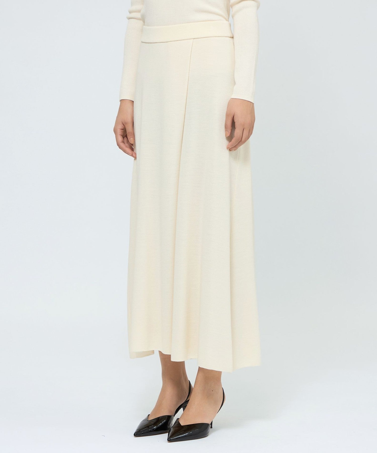 2321-M5R3765202__L,02,