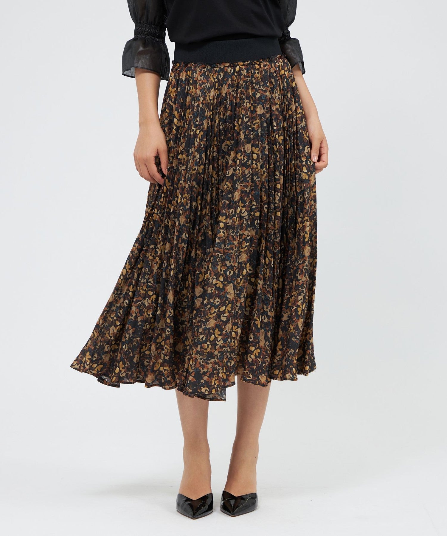 2321-M5S2561609__,09,モデル身長170cm 着用サイズ：40