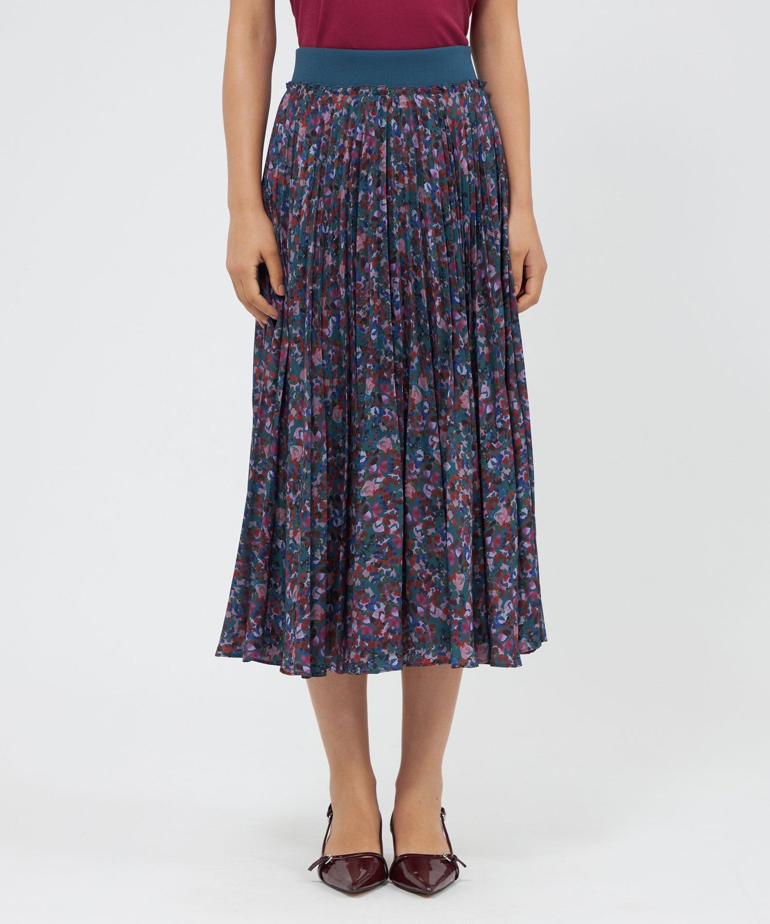 2321-M5S2561628__L,28,