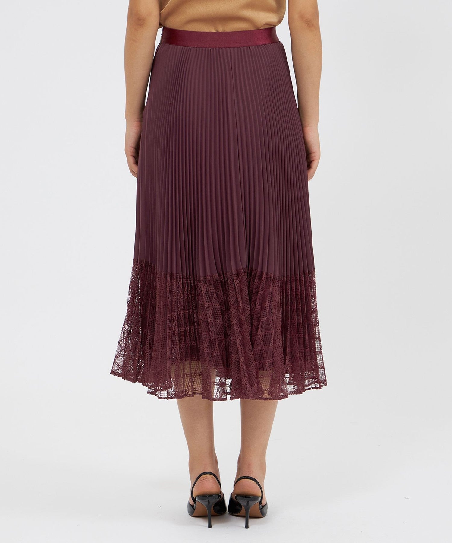 2321-M5S3464338__M,38,