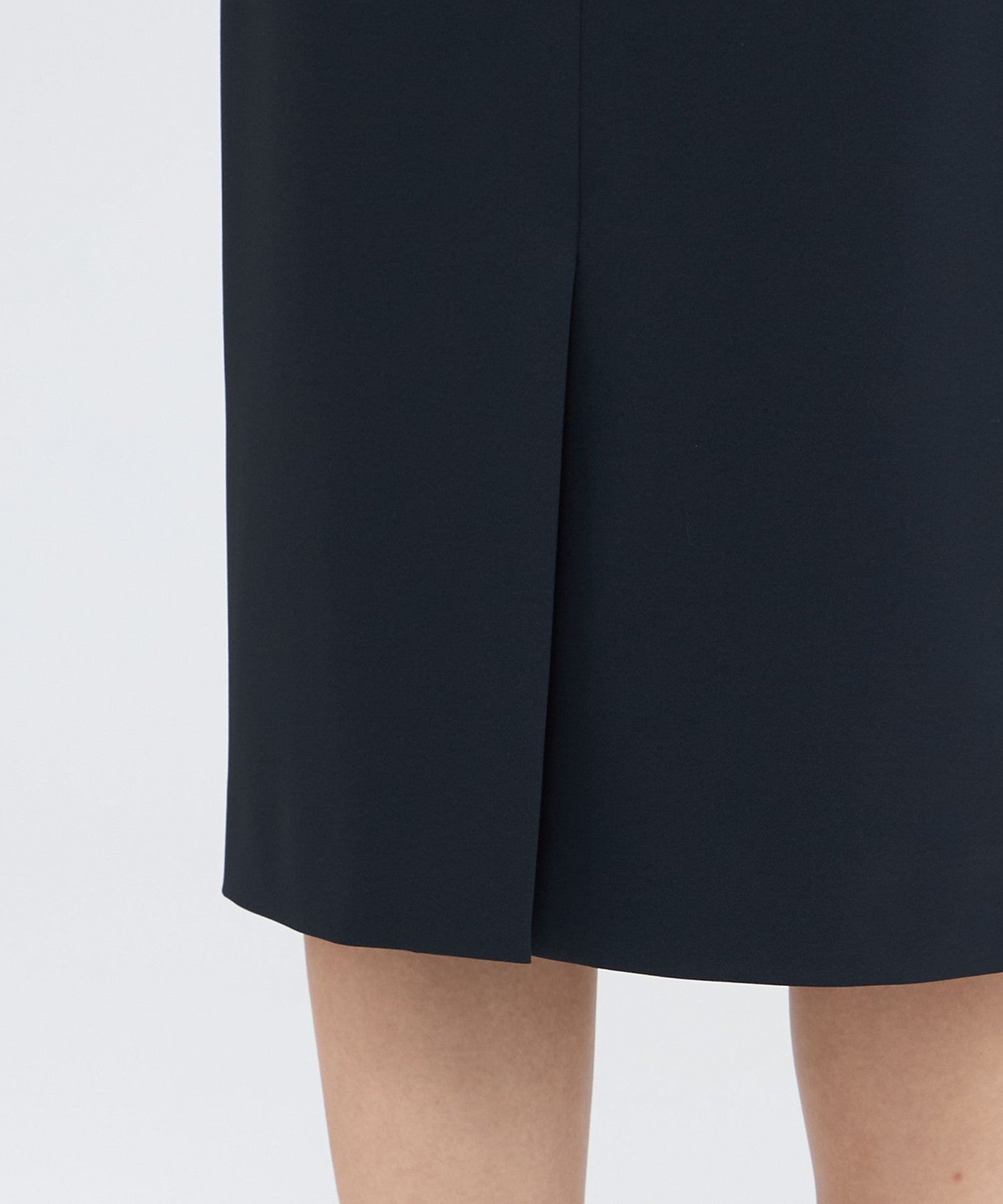 2321-M5S3558928__N,28,