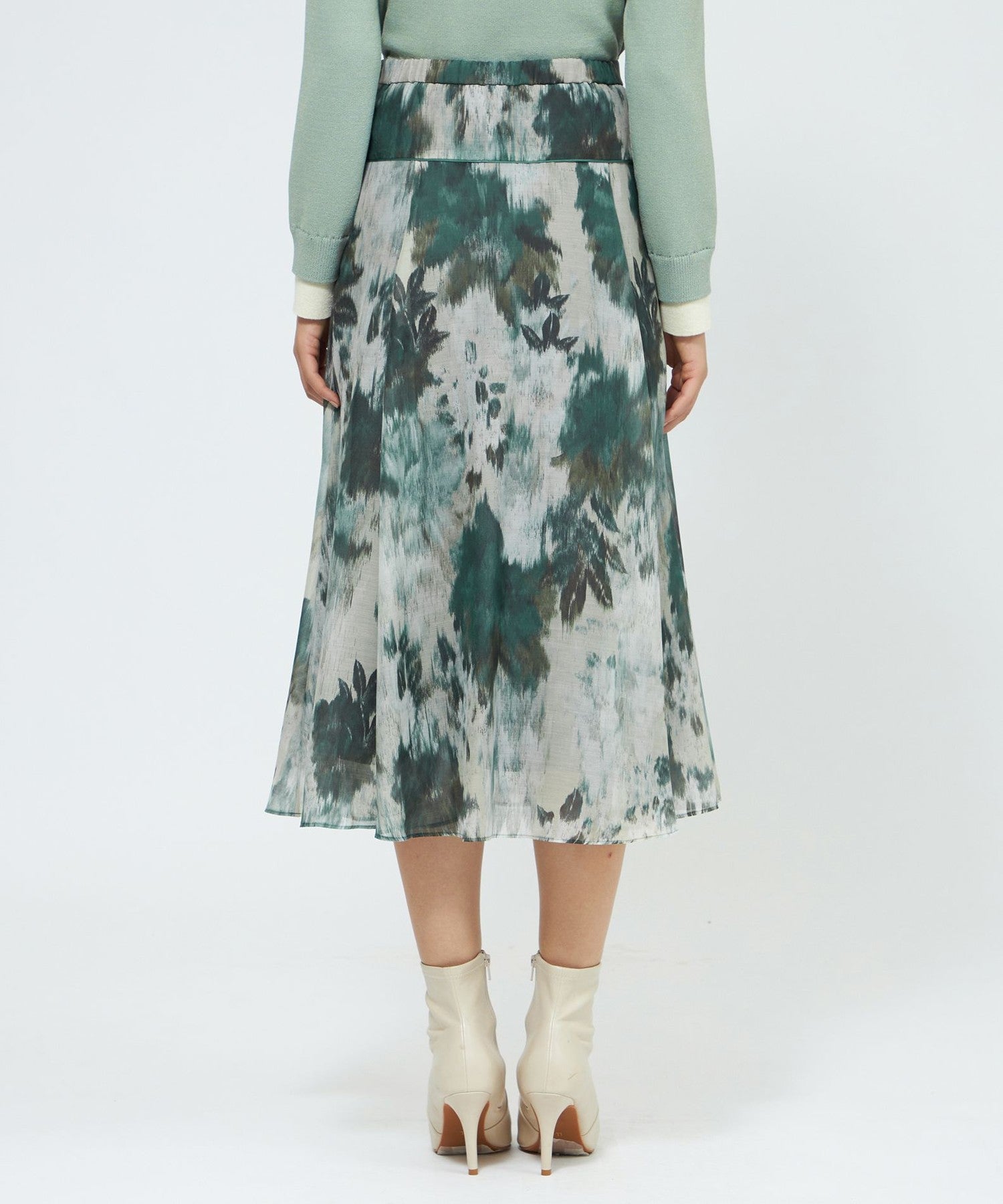 2321-M5S3665170__O,70,