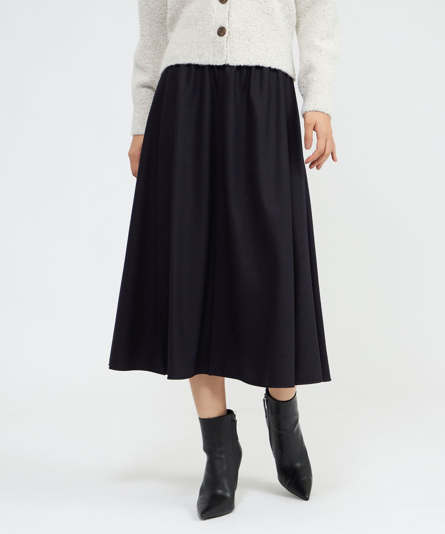 2321-M5S4466928__,28,モデル身長170cm 着用サイズ：40