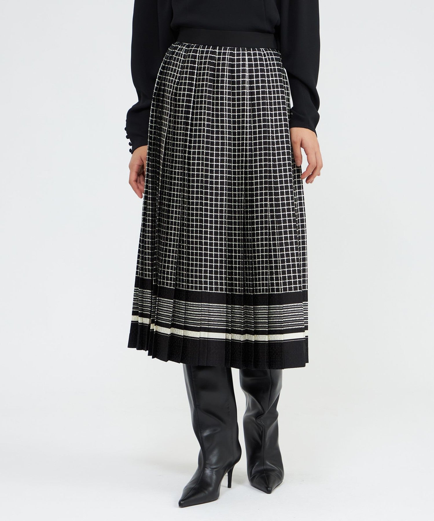 2321-M5S4767209__,09,モデル身長170cm 着用サイズ：40