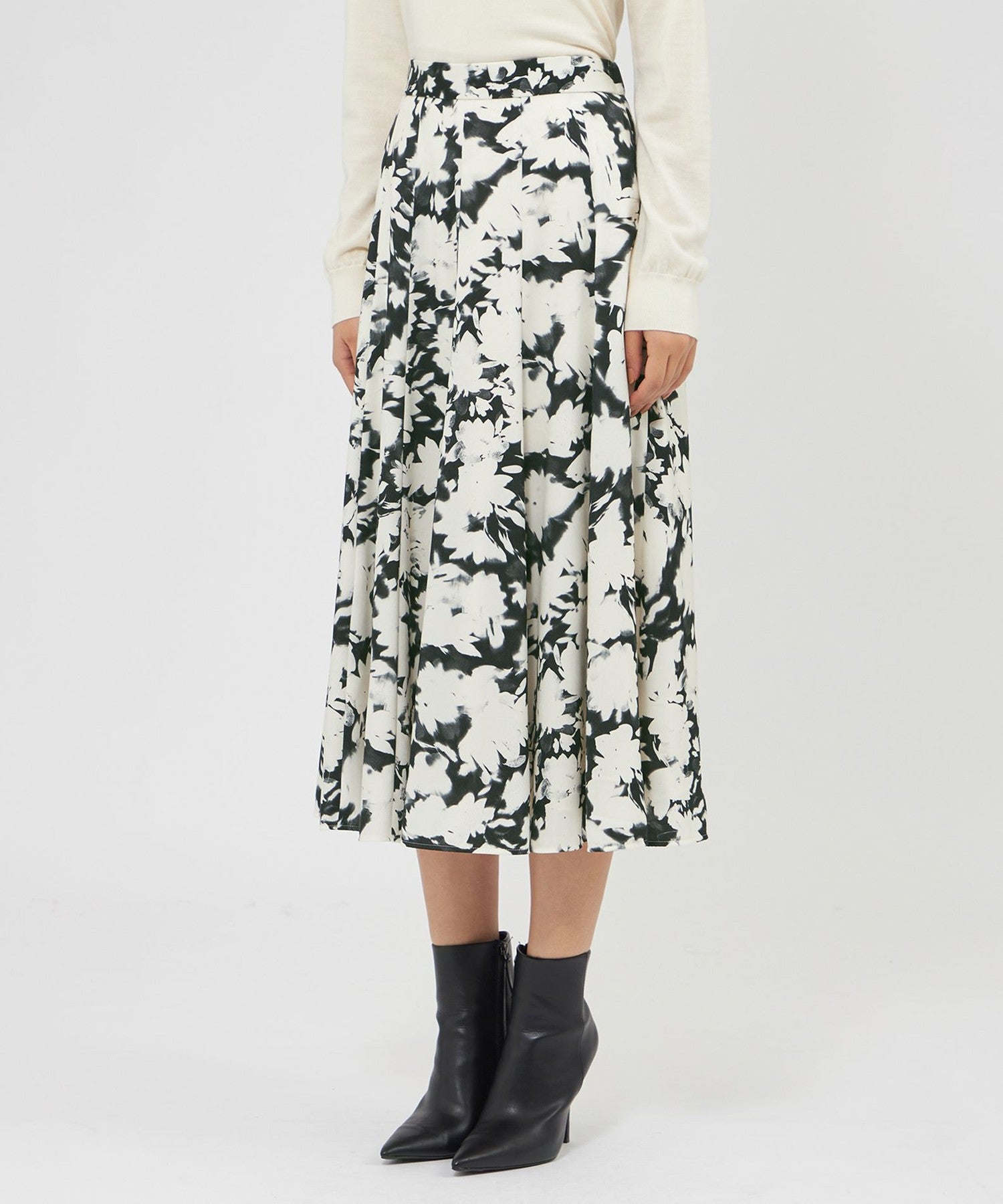 2321-M5S4861309__N,09,