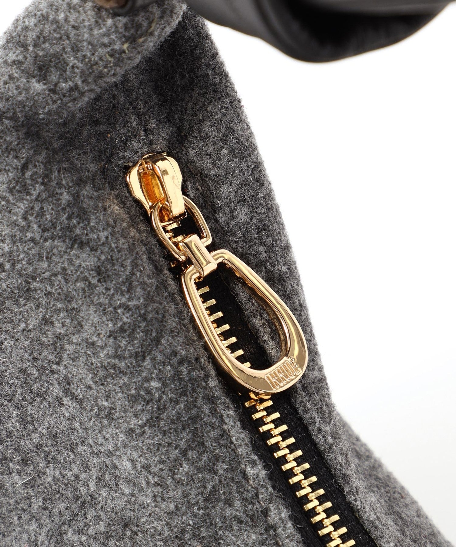 2321-N612165209__E,09,