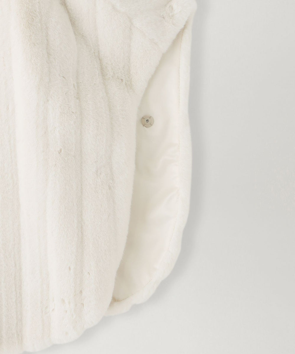 LEMONPLET フード付きポンチョ ホワイト Lemonplet(レモンプレット)｜FAUX FUR HE-A HOODED PONCHO/WHITE の