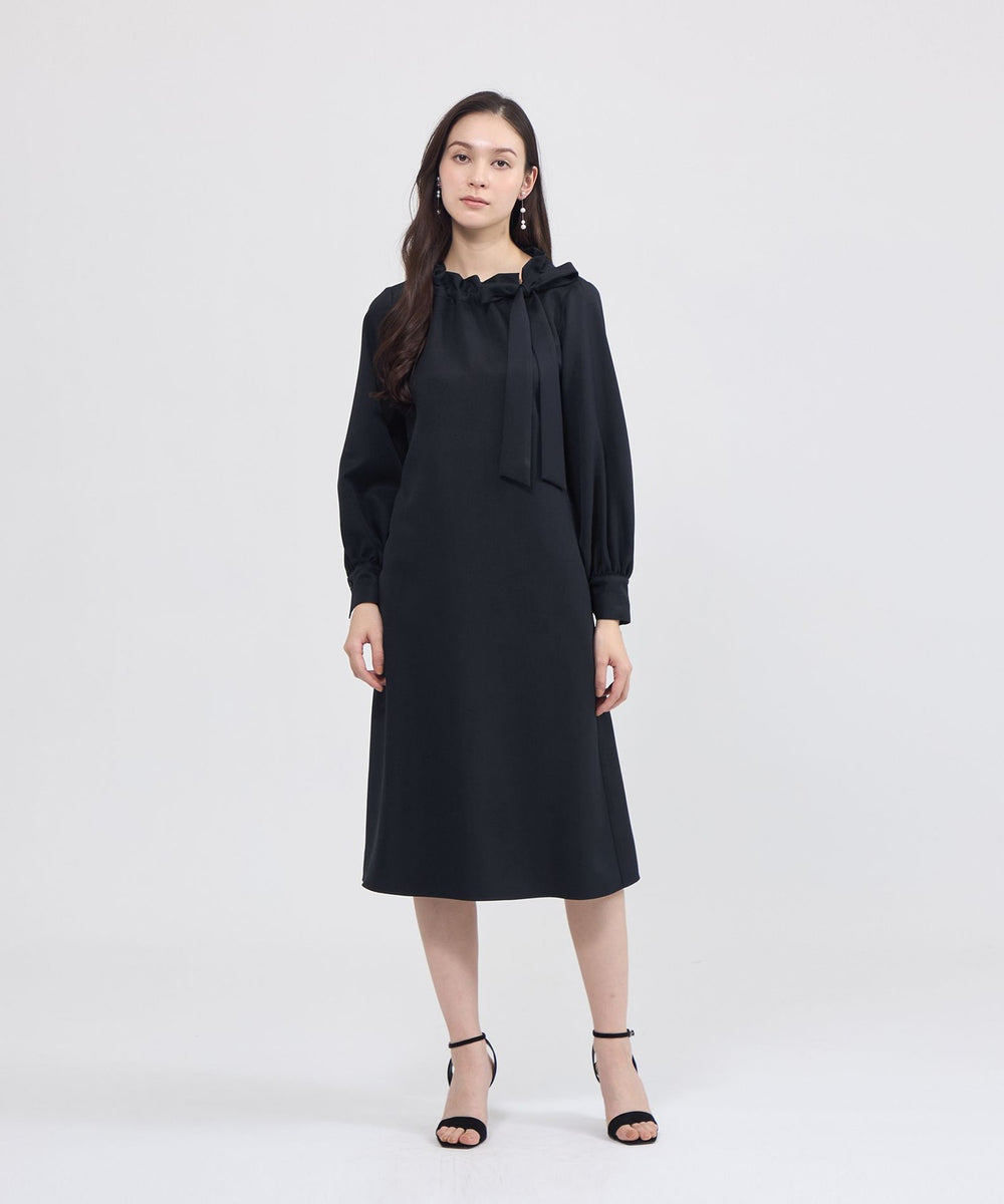 EPOCA STORIA】ツイルストレッチワンピース《WEB＆EPOCA THE SHOP店舗