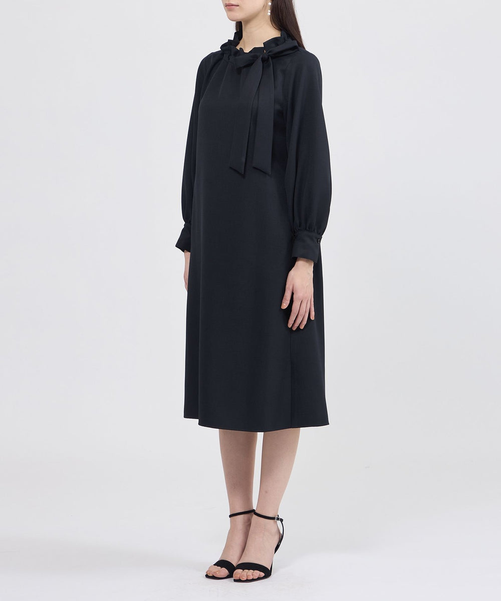 EPOCA STORIA】ツイルストレッチワンピース《WEB＆EPOCA THE SHOP店舗