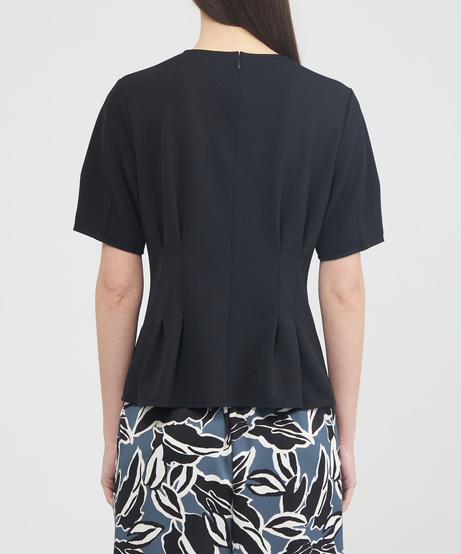 2321-N7P1751628__L,28,