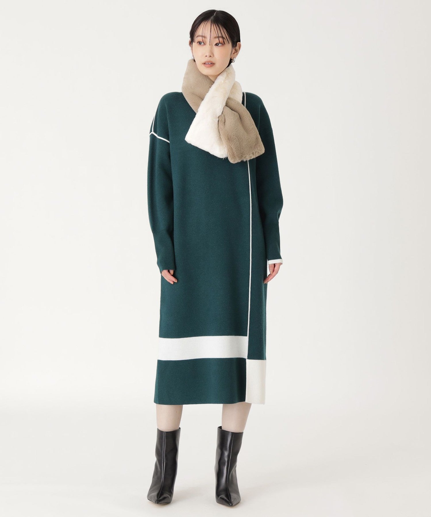 2341-N570749740__I,40,