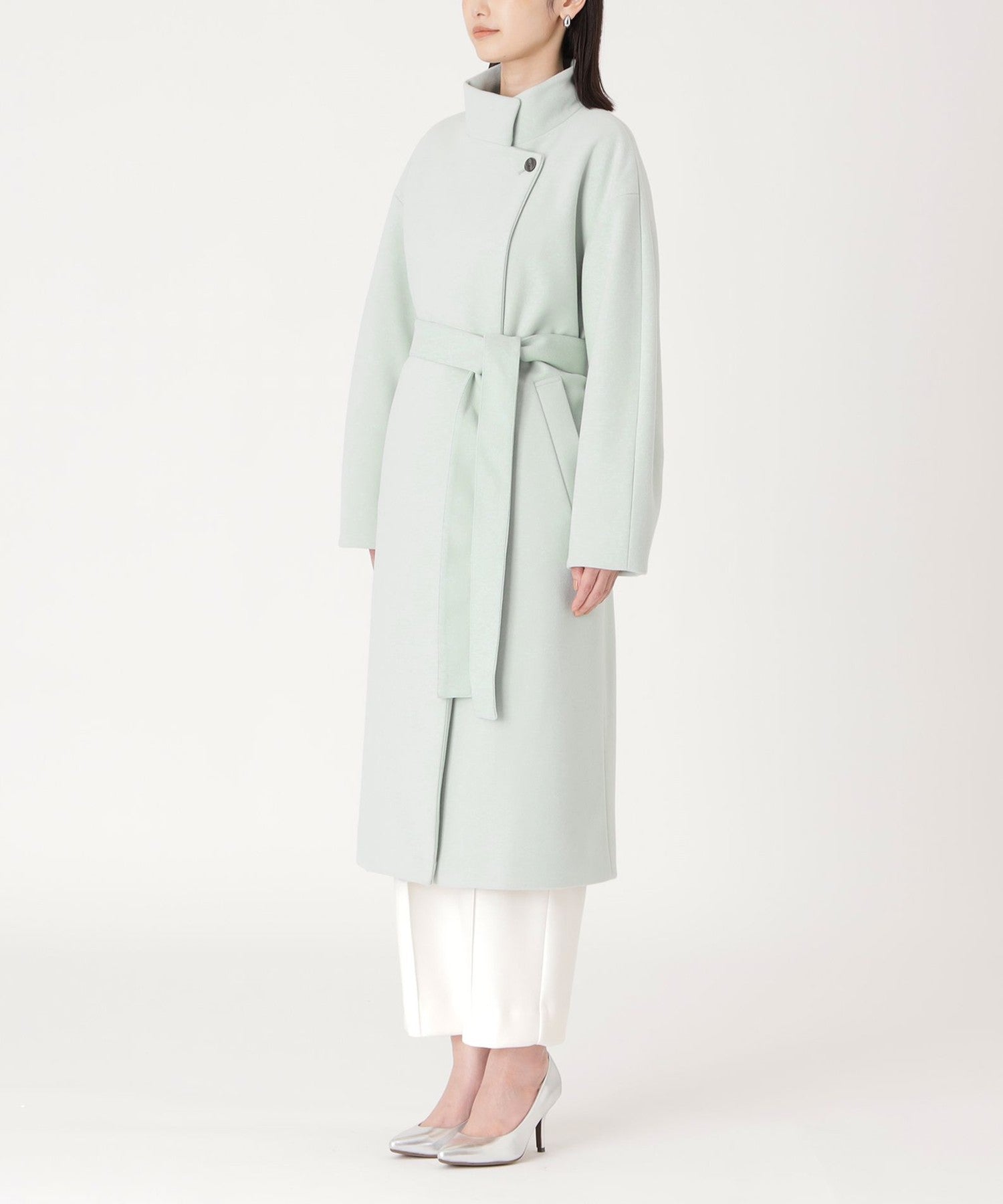 2341-N5A0544670__L,70,