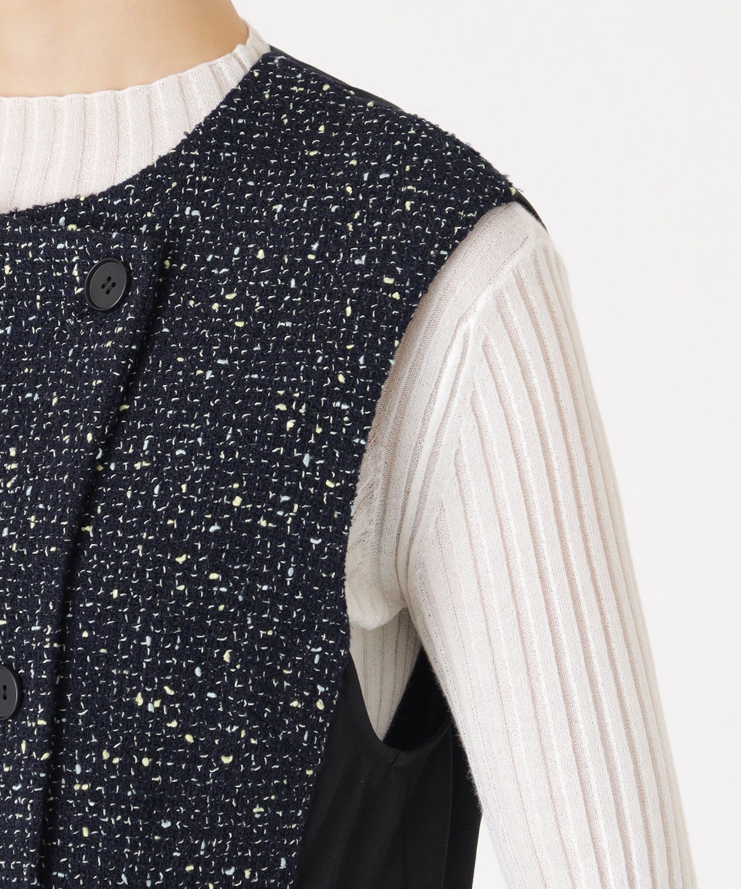 2341-N5E0241328__L,28,