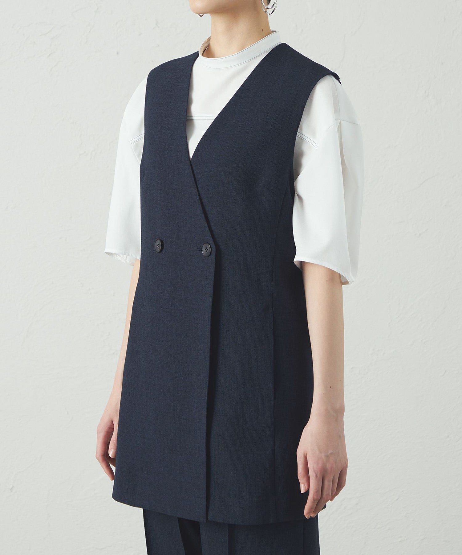 2341-N5E9250728__M,28,