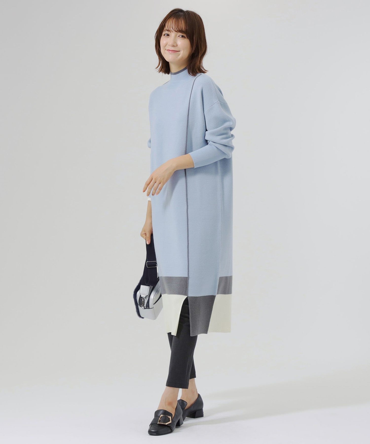 2341-N5J6483328__B,28,