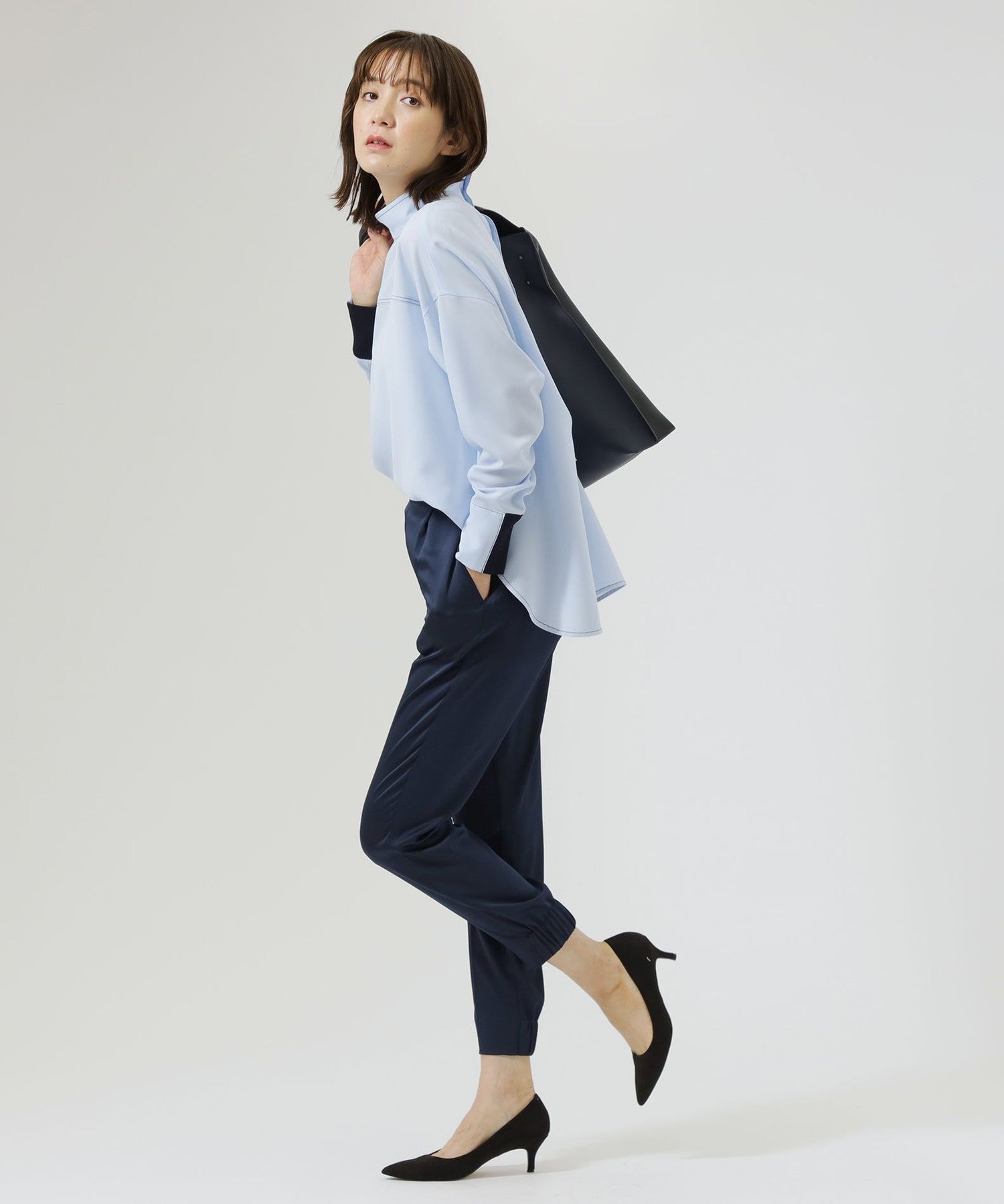 2341-N5M8987122__B,22,