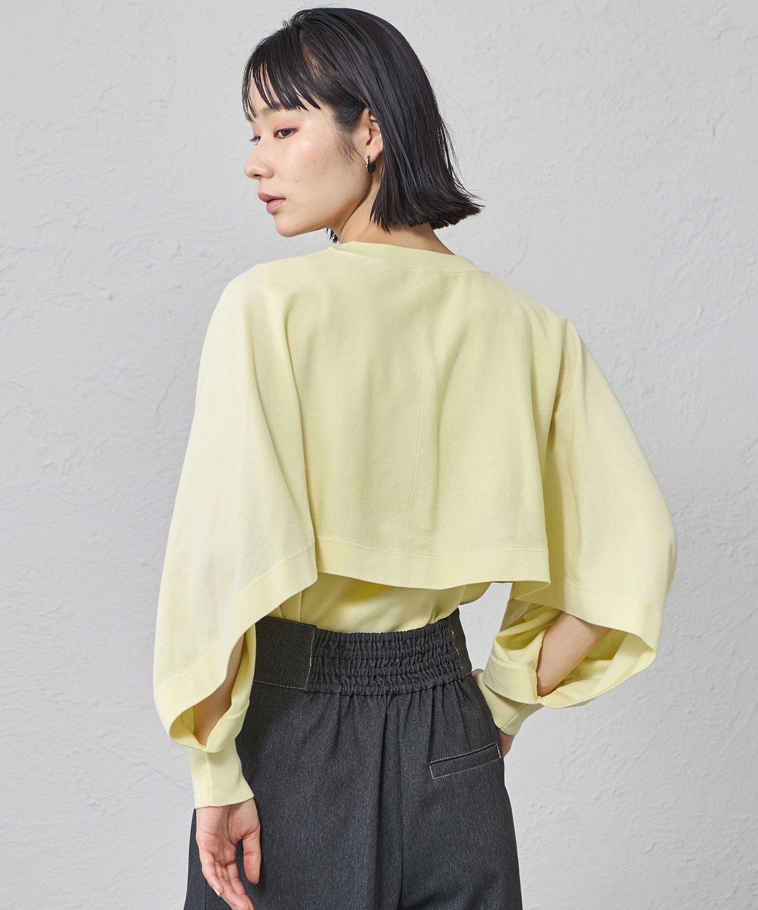 2341-N5N0471562__H,62,