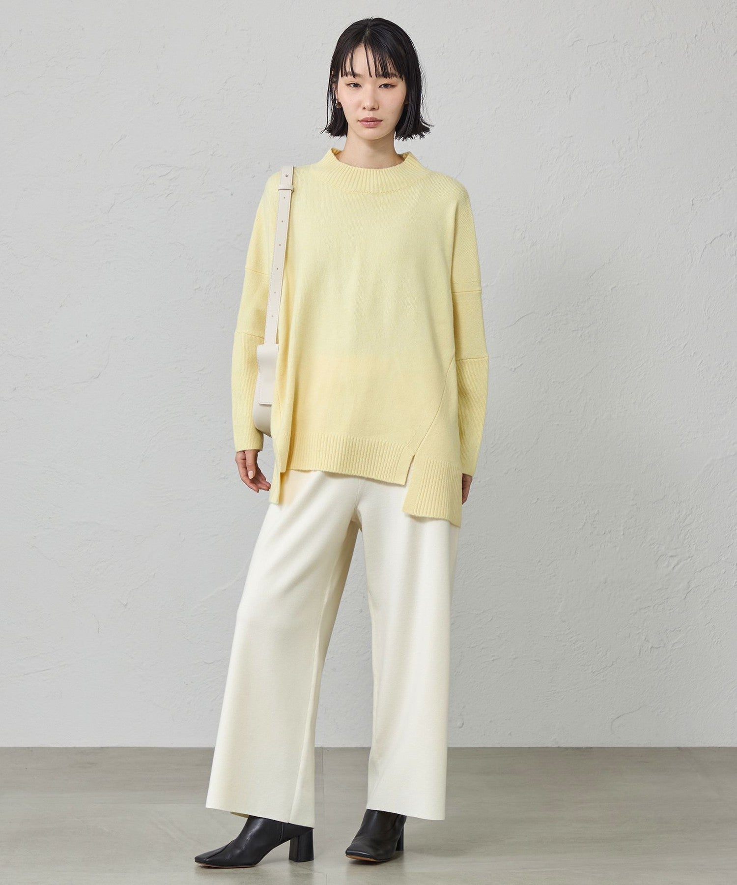 2341-N5N1361512__L,12,