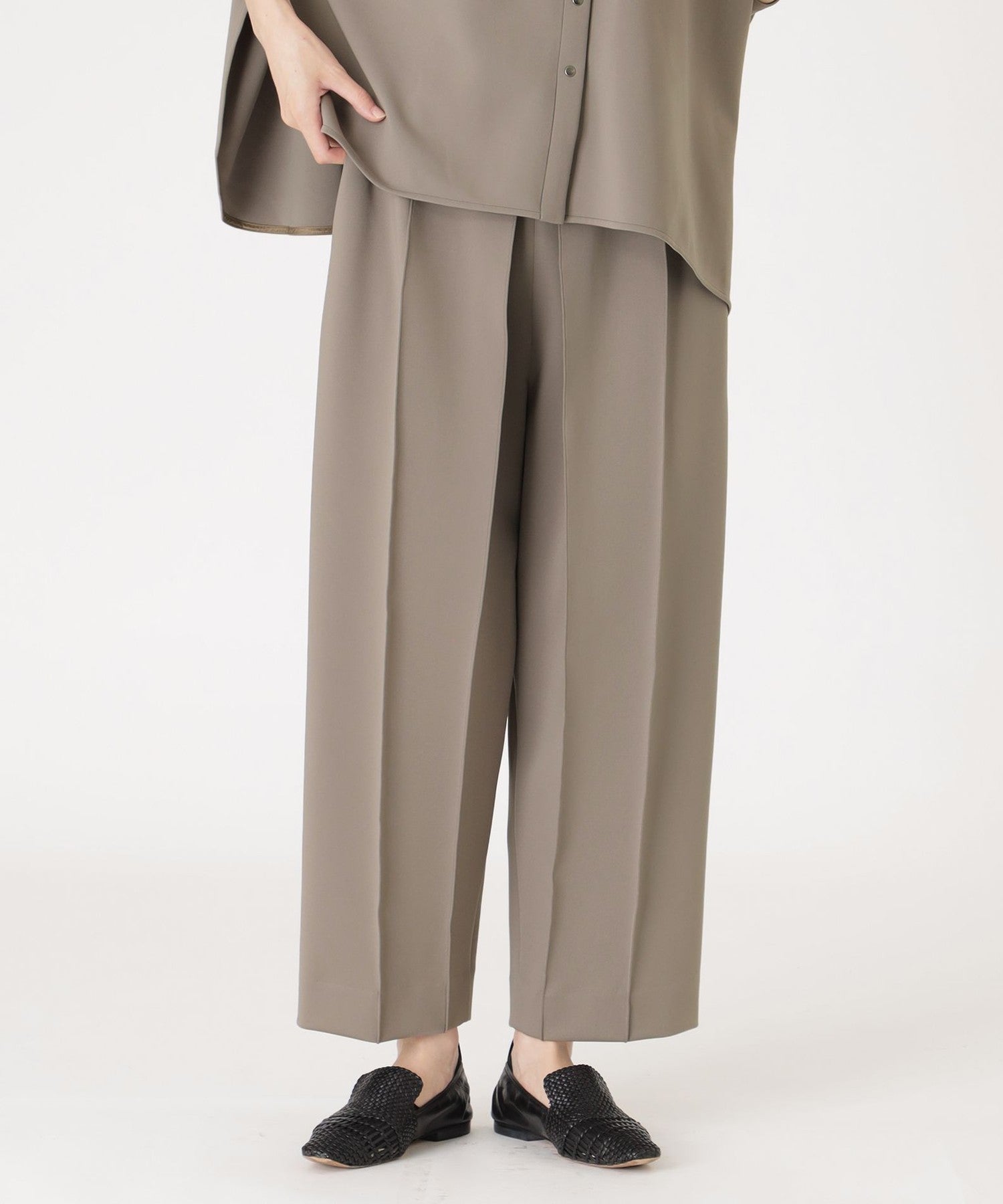 2341-N5R8143445__,45,モデル身長168cm 着用サイズ：M