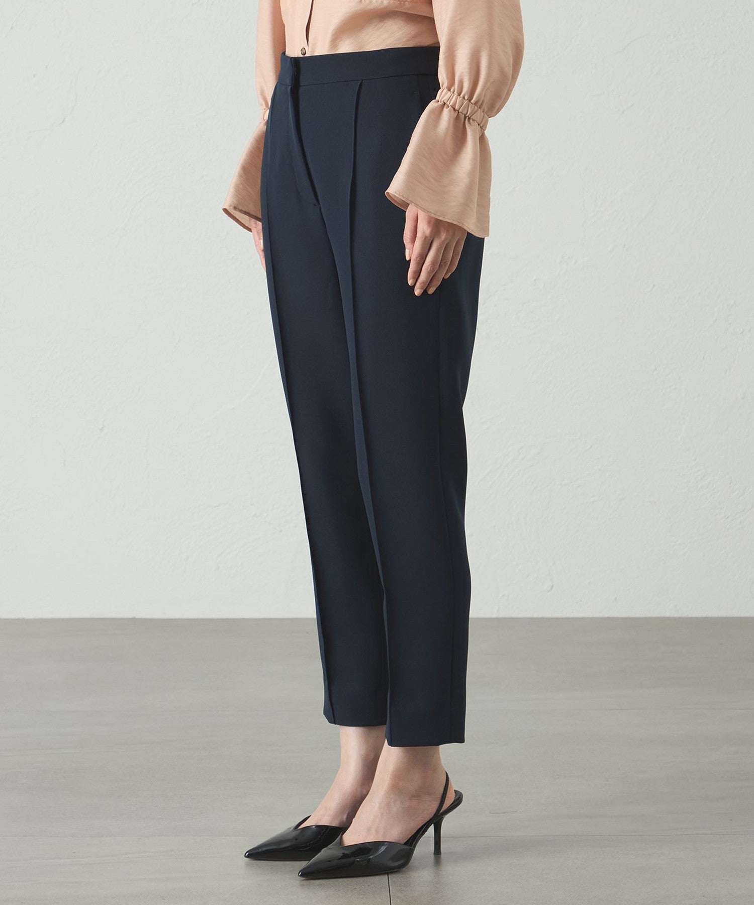 2341-N5R9761028__L,28,