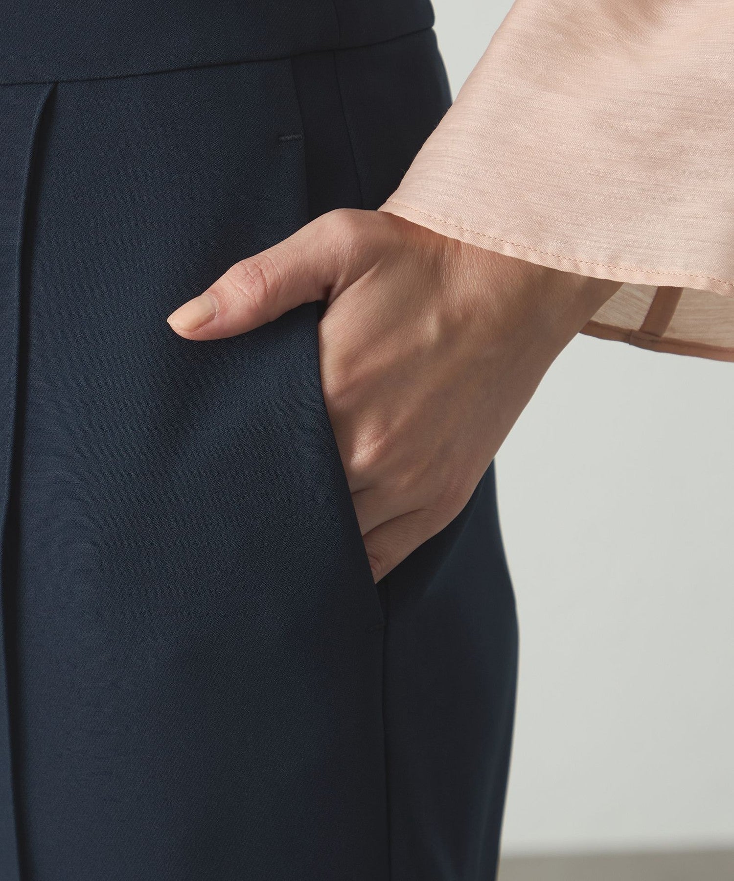 2341-N5R9761028__N,28,