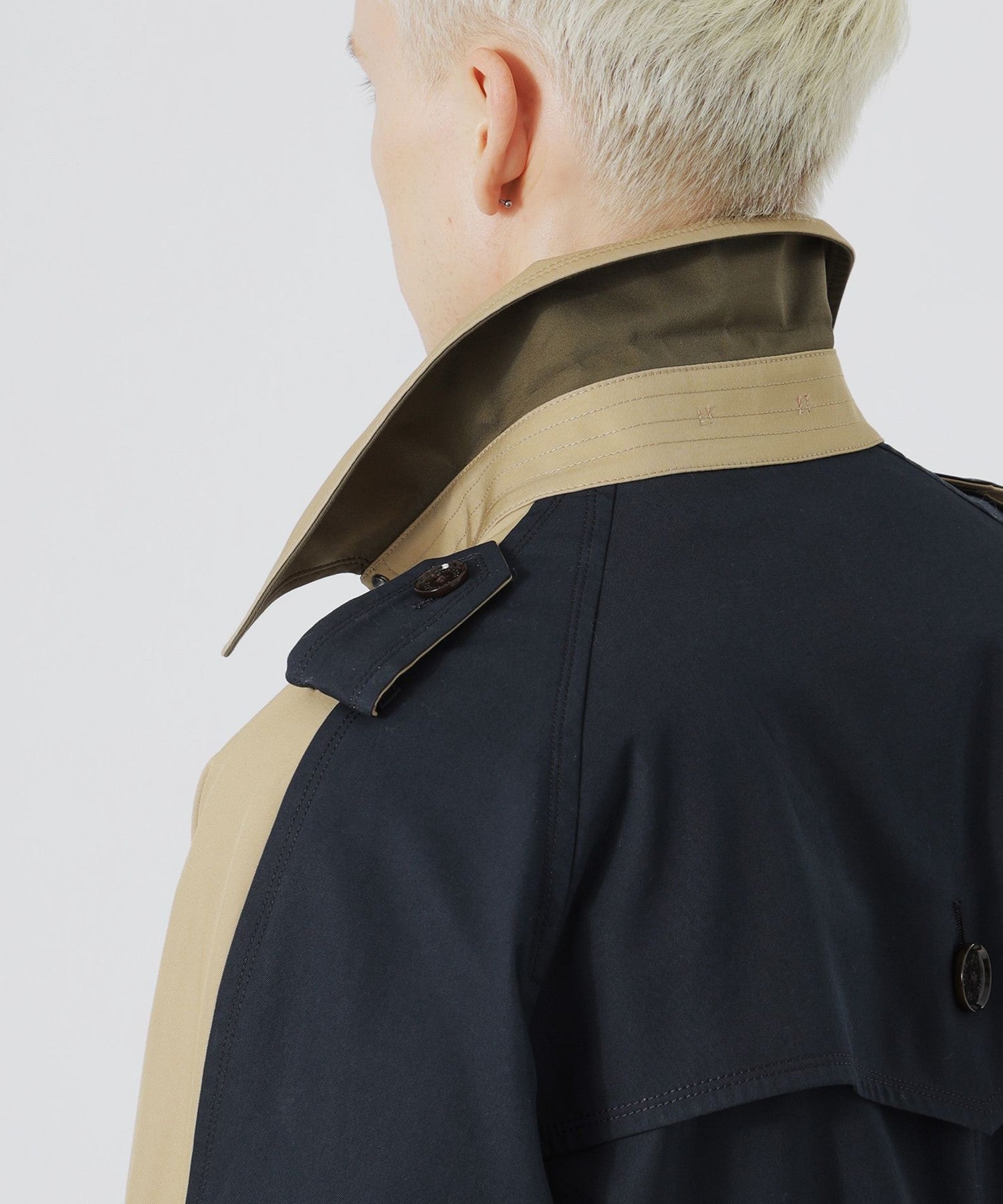 2352-61A3223046__H,46,