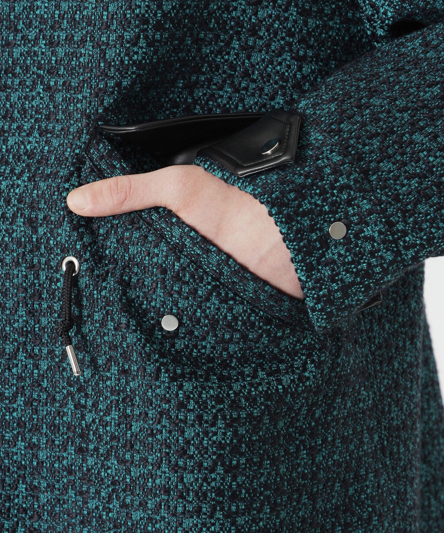 2352-61A5843274__N,74,