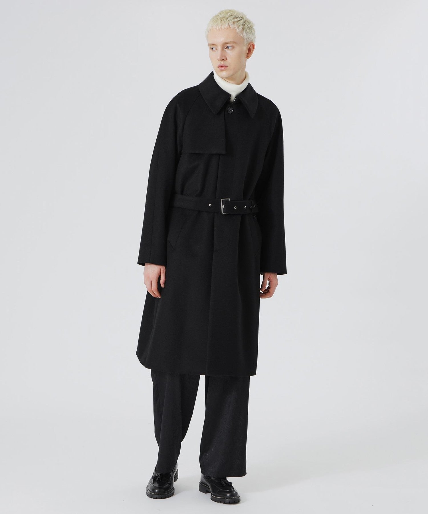 2352-61B3023044__A,44,