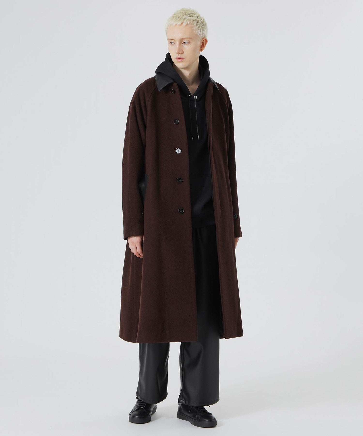 2352-61B5324218__B,18,